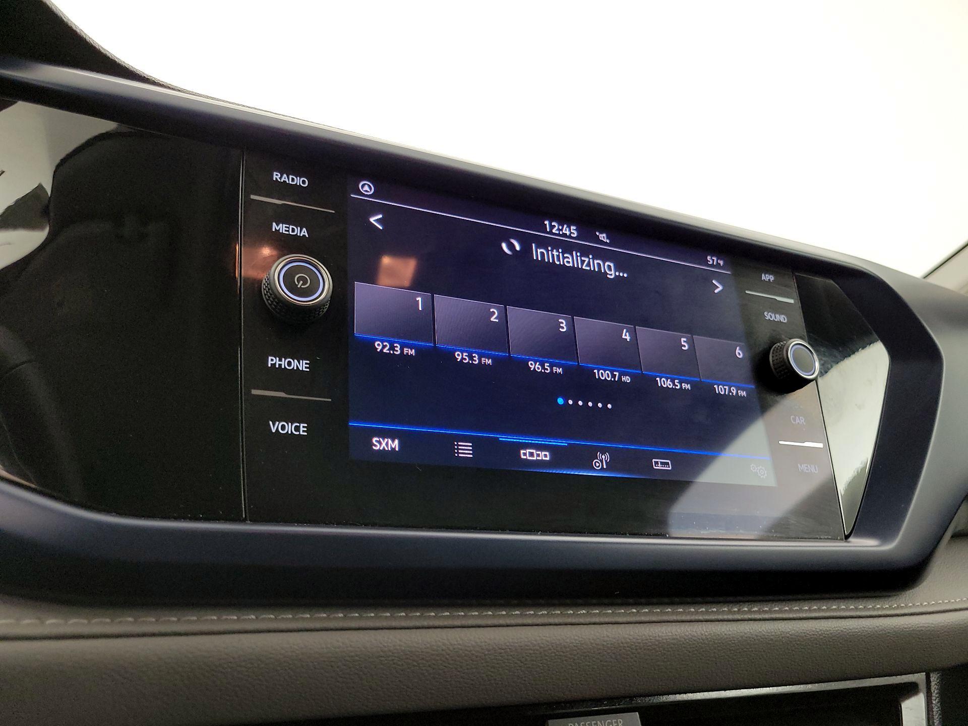 Thumbnail: 2024 Volkswagen Taos - 15