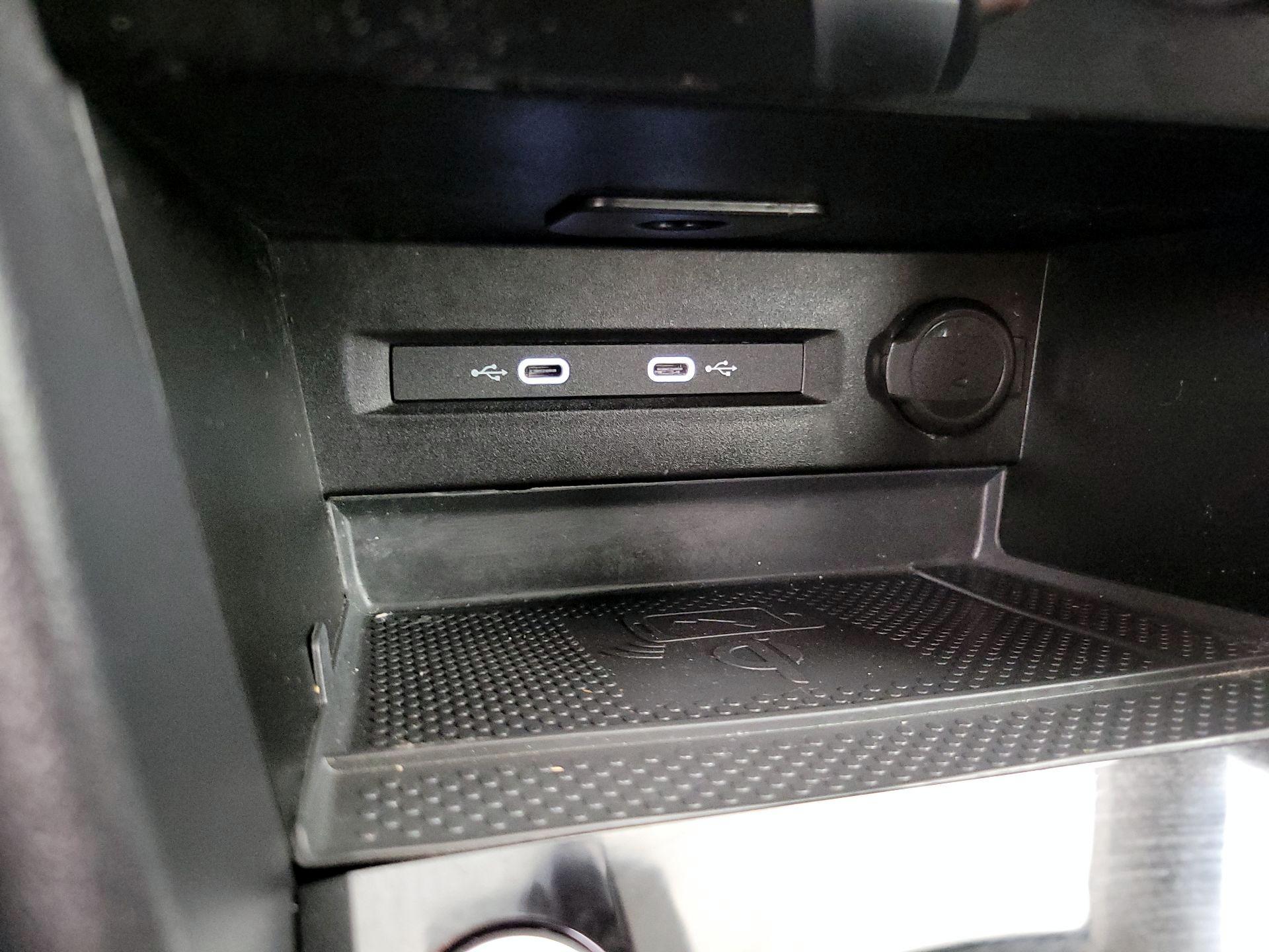 Thumbnail: 2024 Volkswagen Taos - 18