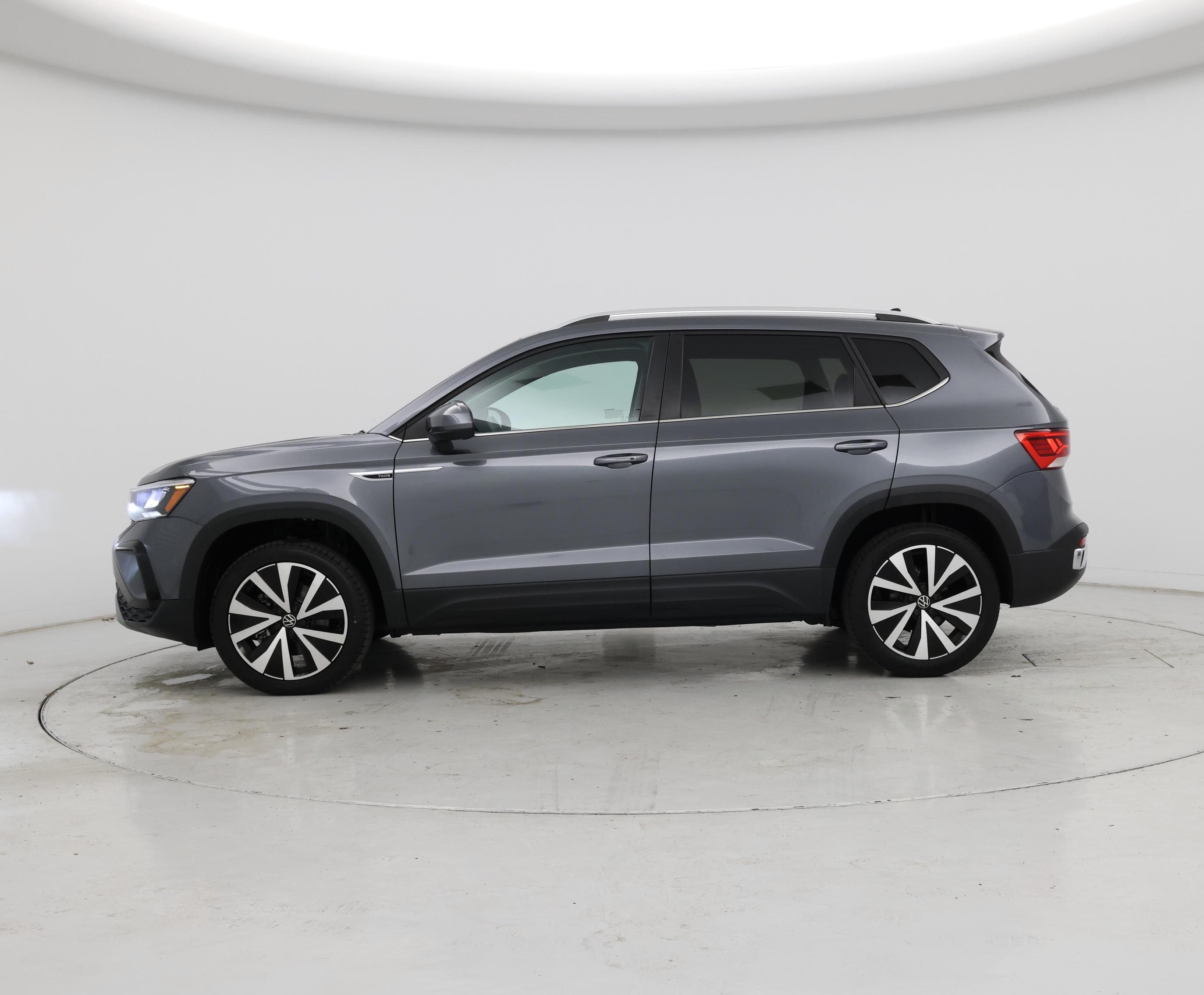 Thumbnail: 2024 Volkswagen Taos - 3