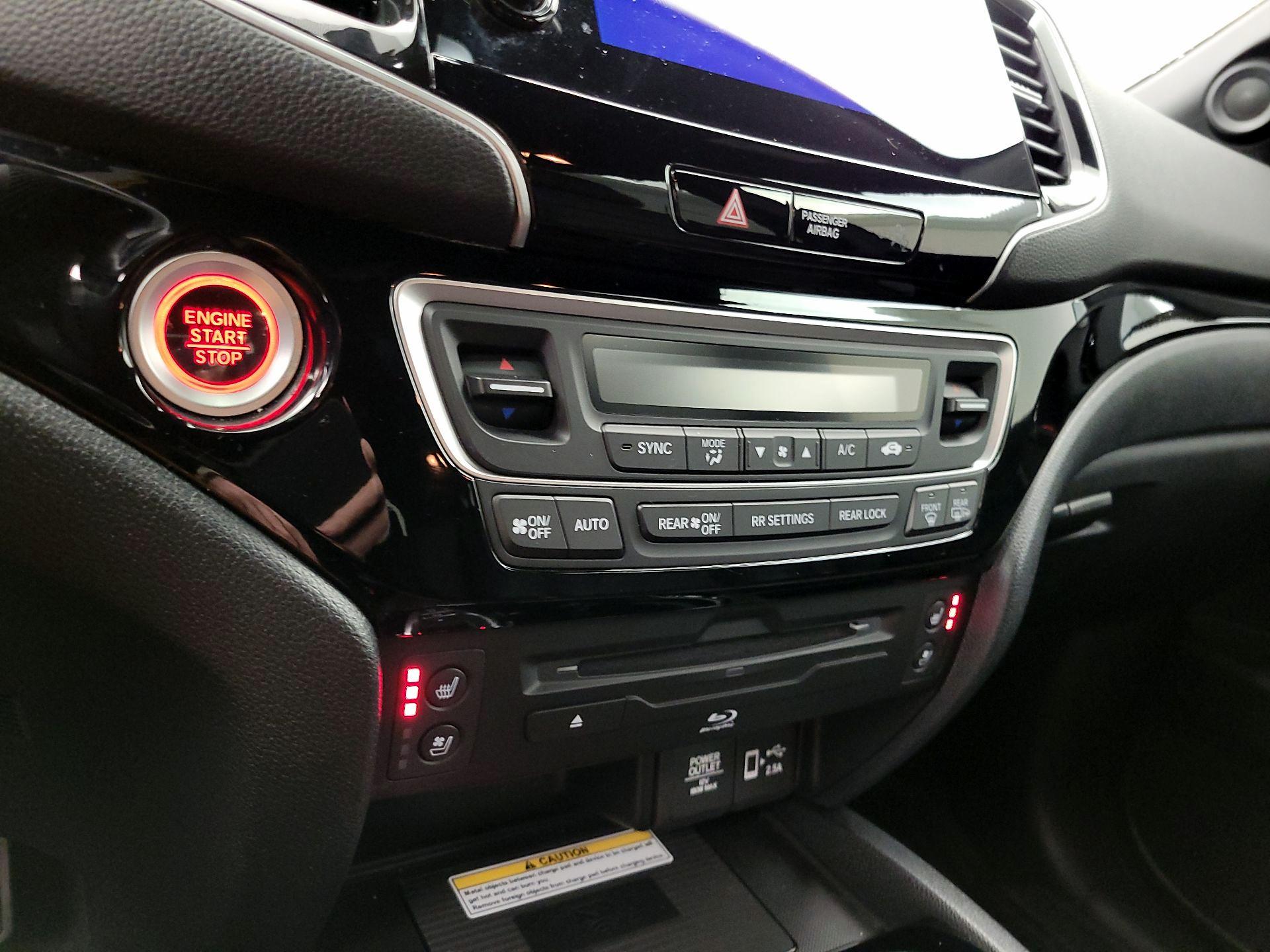 Thumbnail: 2021 Honda Pilot - 16