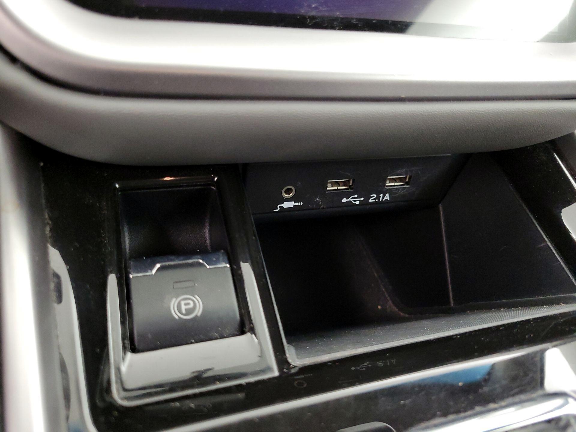 Thumbnail: 2020 Subaru Outback - 18