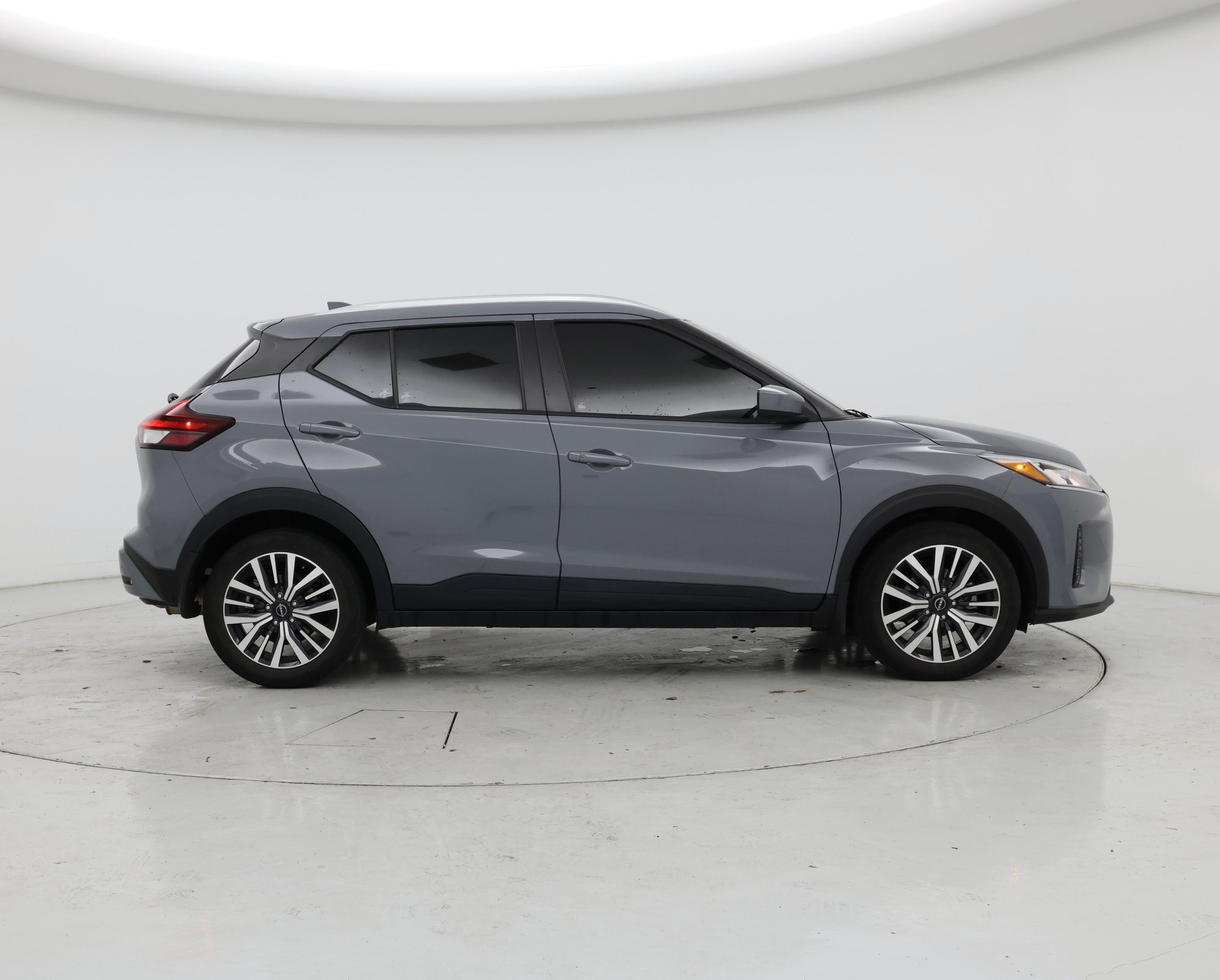 Thumbnail: 2022 Nissan Kicks - 7