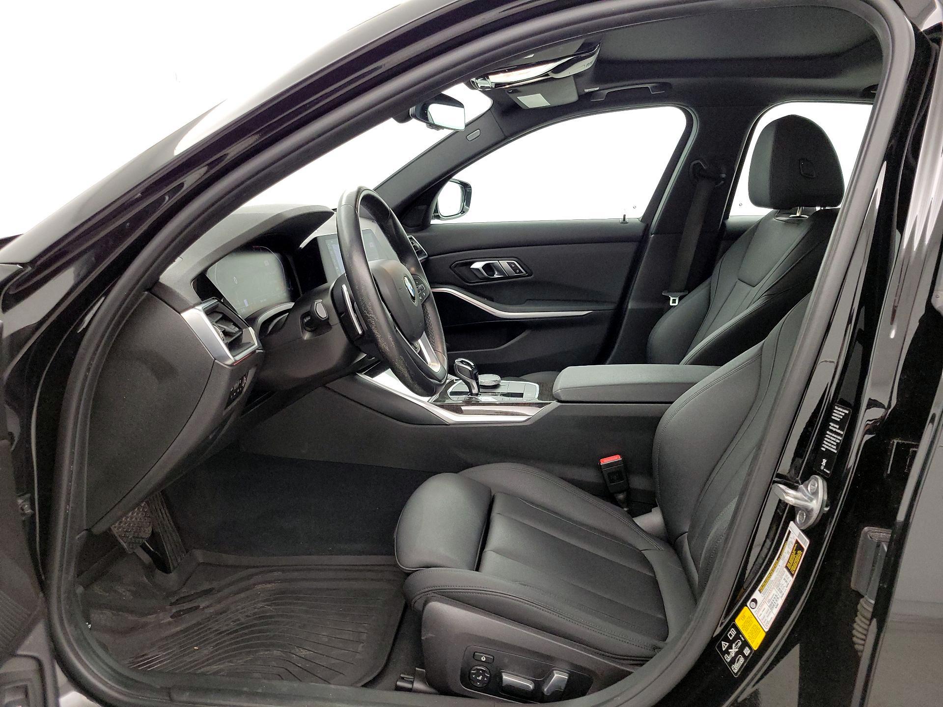 Thumbnail: 2020 BMW 3 Series - 11