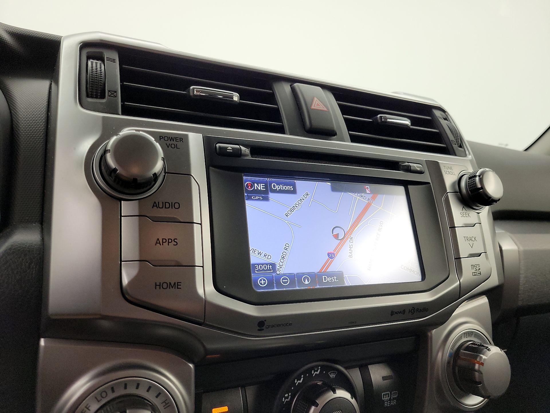 Thumbnail: 2019 Toyota 4Runner - 14