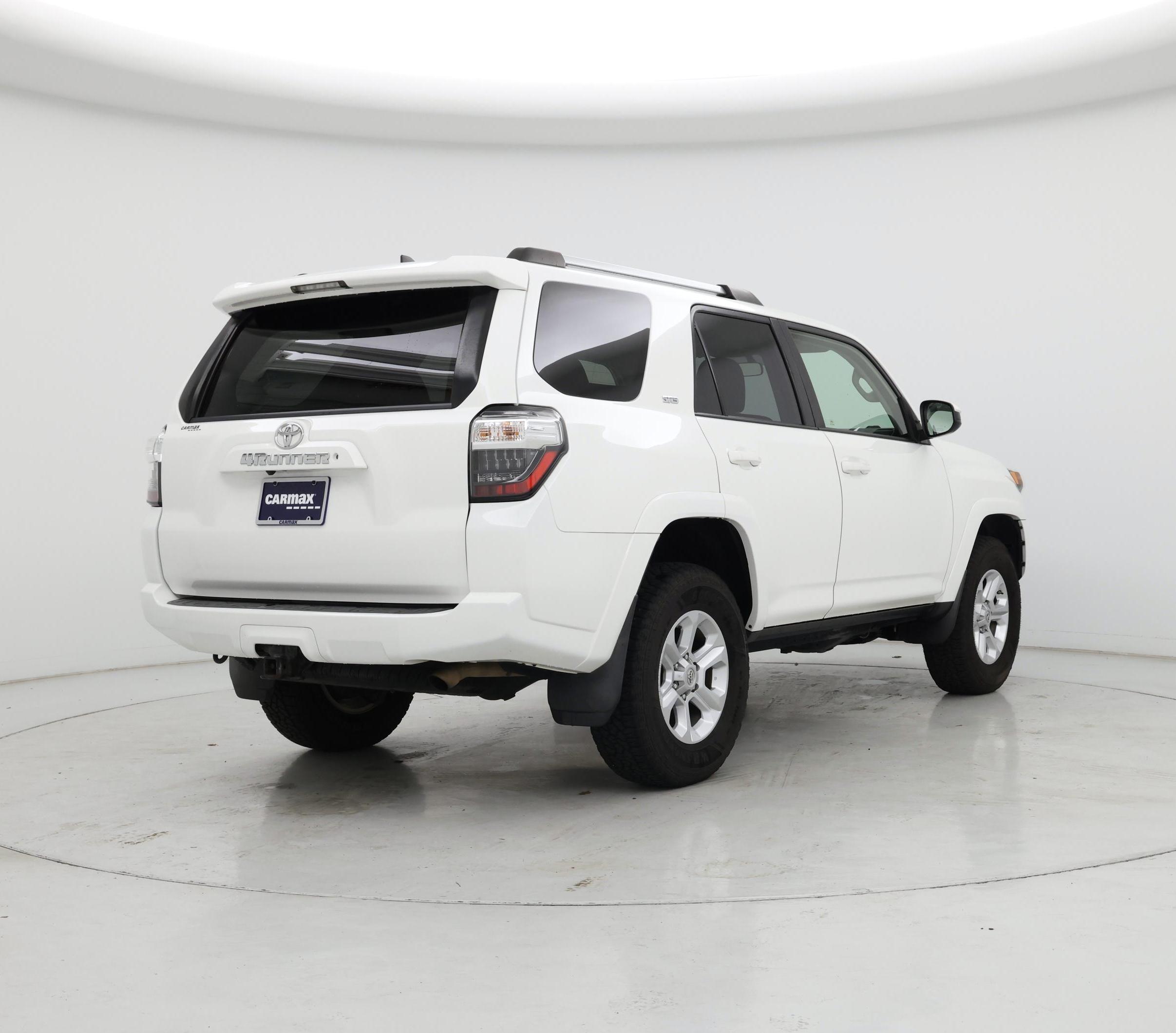 Thumbnail: 2019 Toyota 4Runner - 8