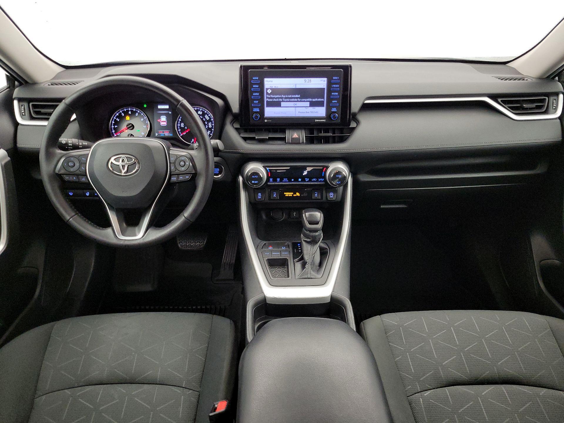 Thumbnail: 2021 Toyota RAV4 - 9