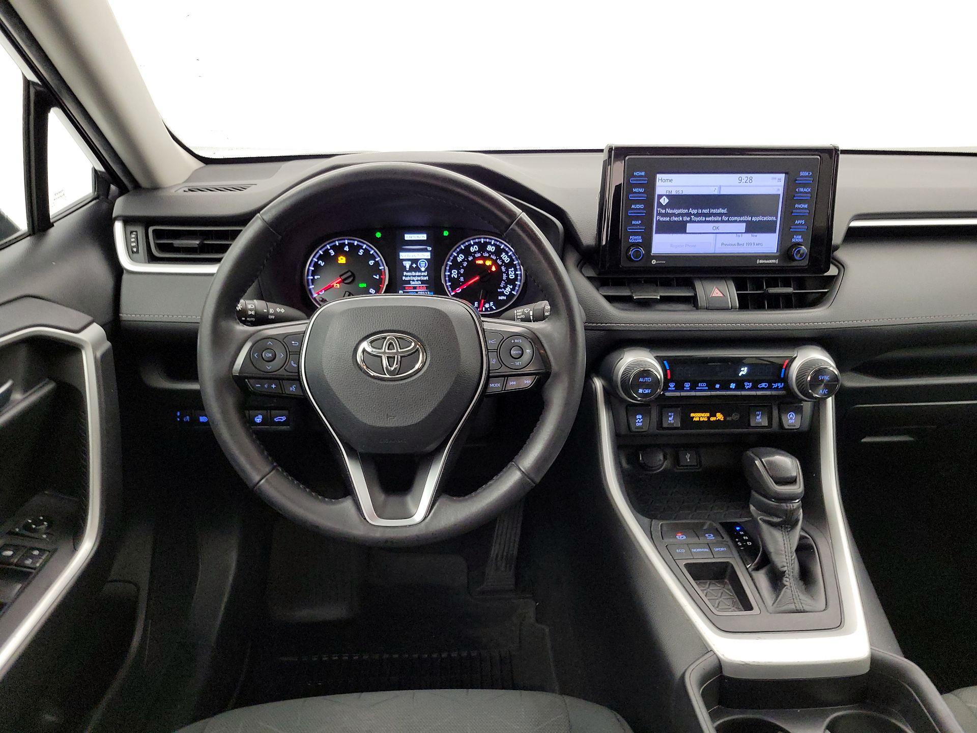 Thumbnail: 2021 Toyota RAV4 - 10