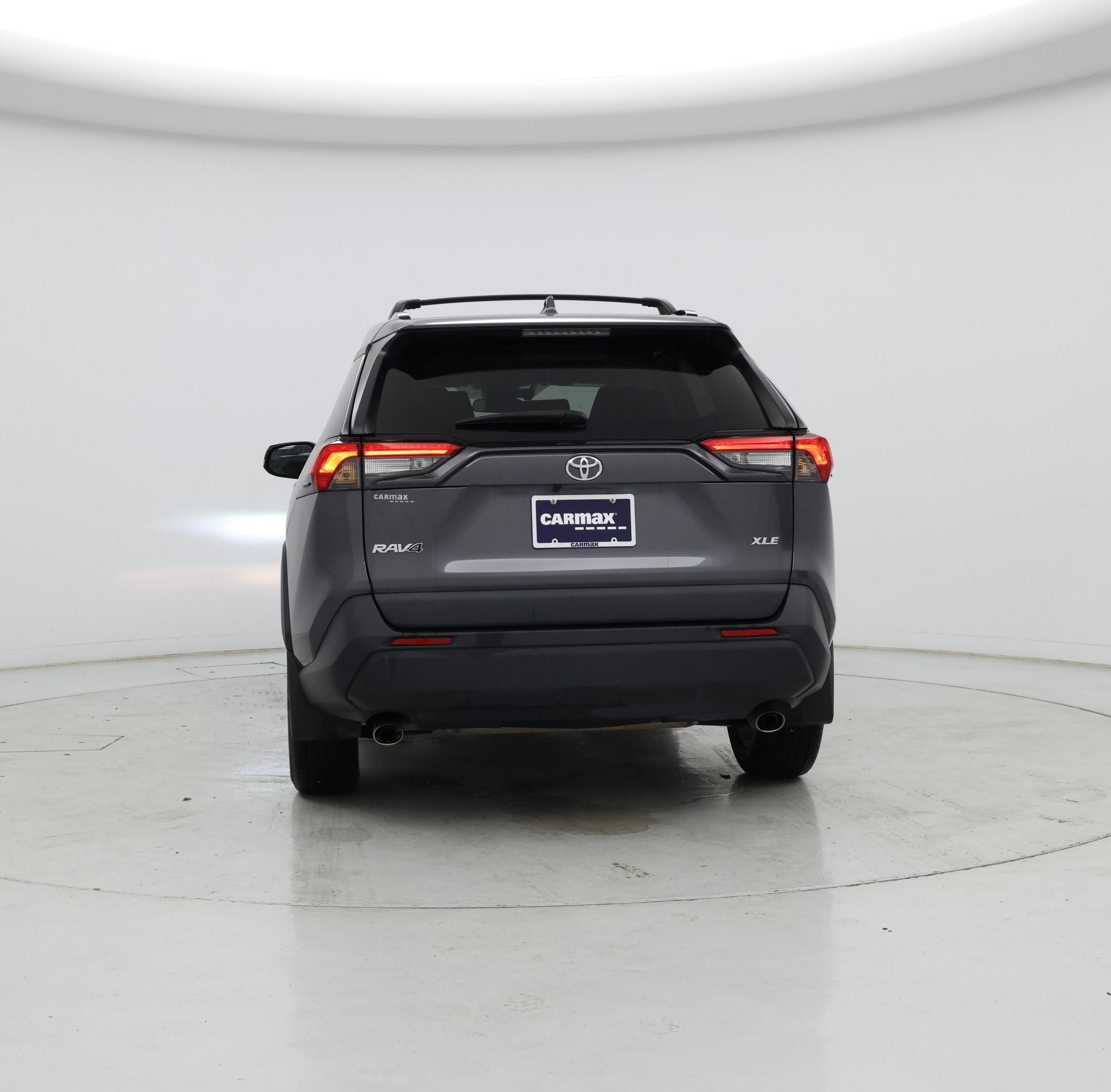 Thumbnail: 2021 Toyota RAV4 - 6