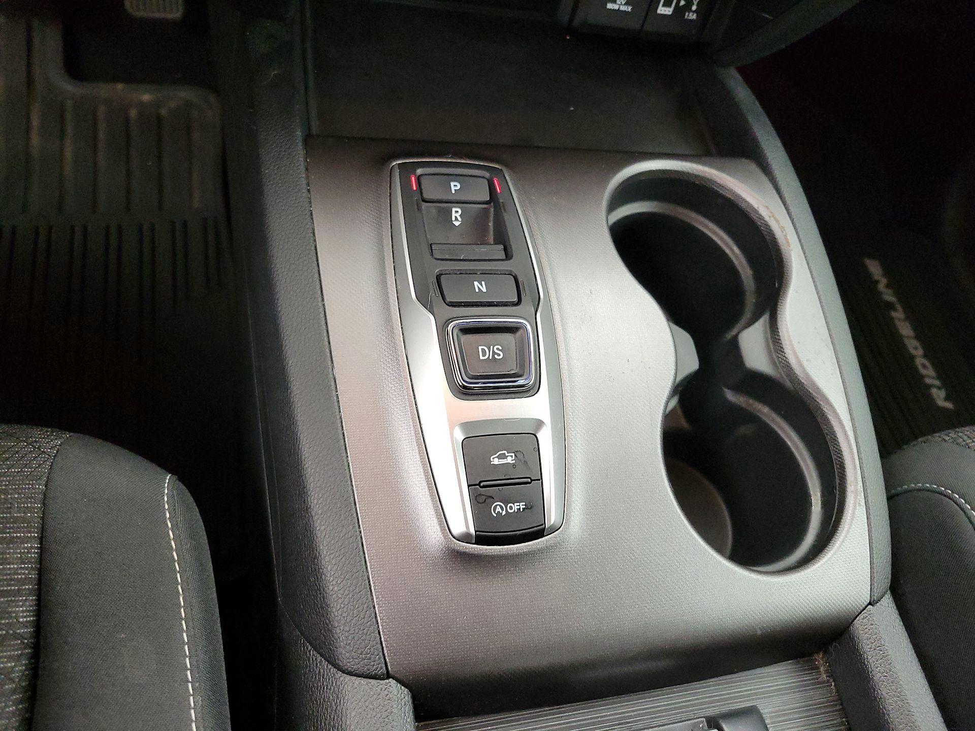 Thumbnail: 2022 Honda Ridgeline - 17