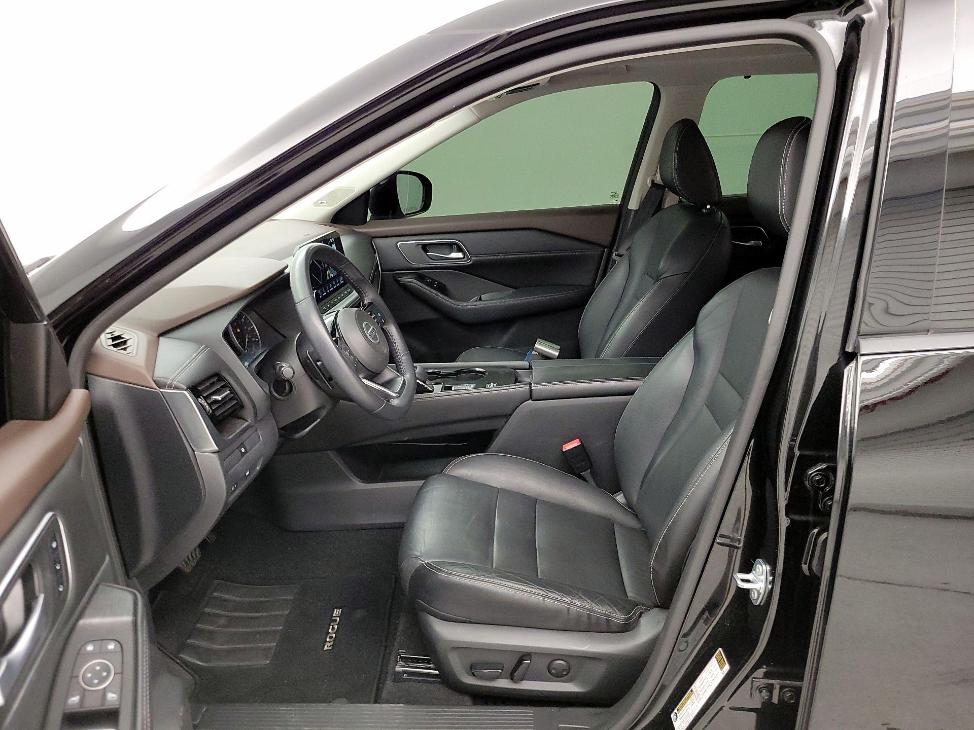 Thumbnail: 2021 Nissan Rogue - 11