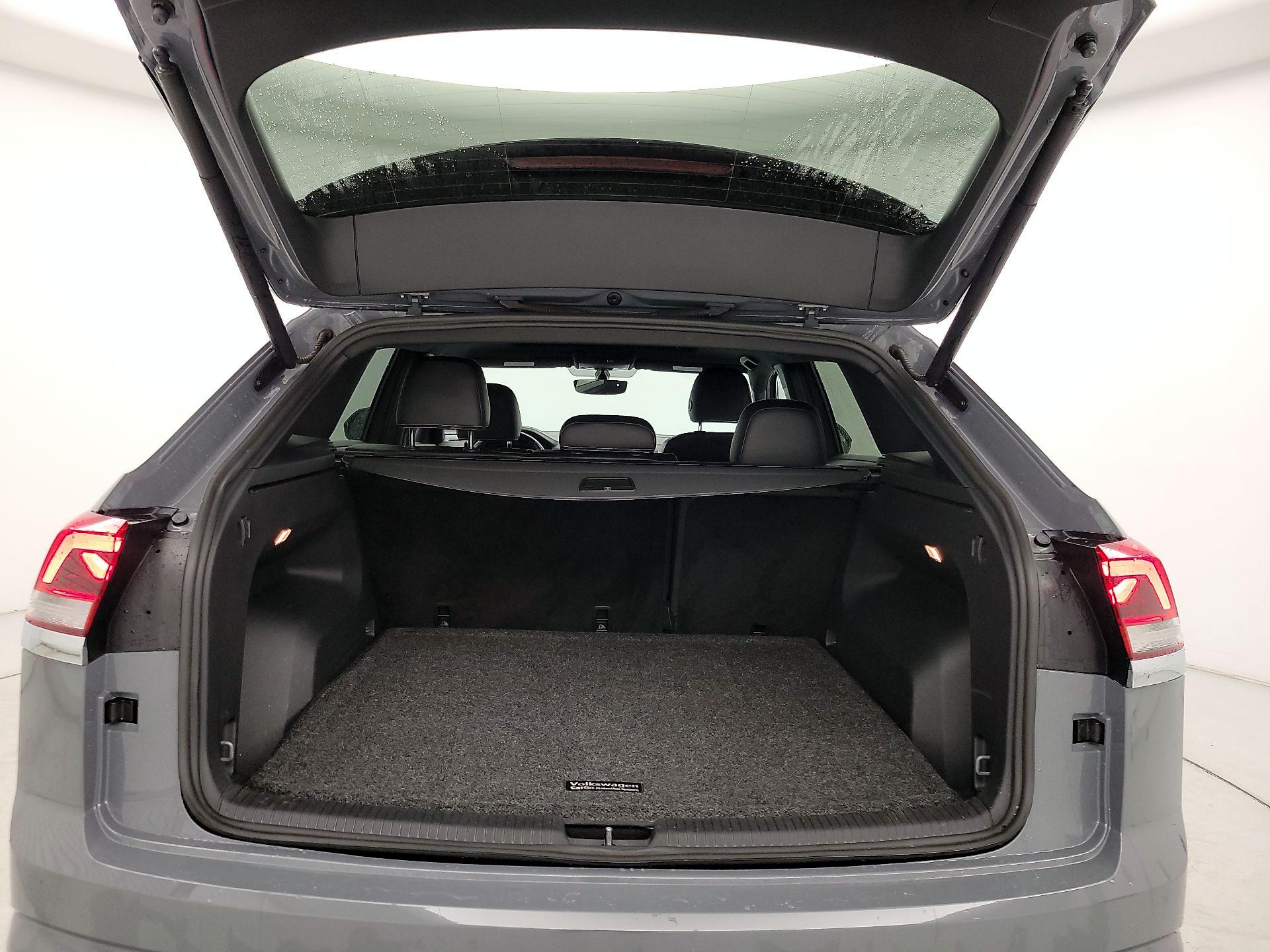 Thumbnail: 2021 Volkswagen Atlas - 20