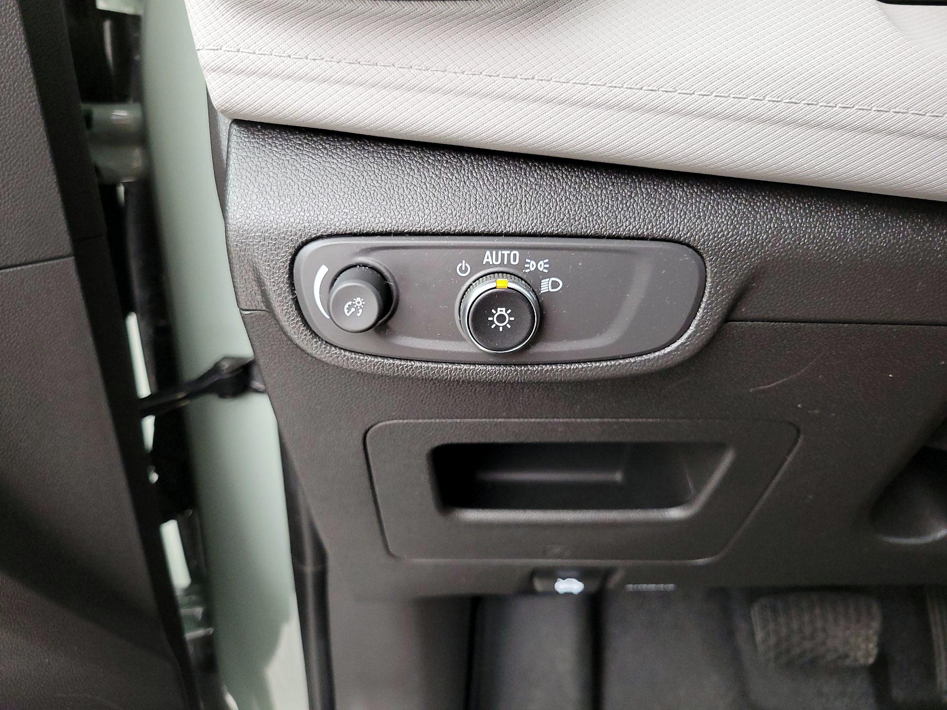 Thumbnail: 2025 Chevrolet TrailBlazer - 13