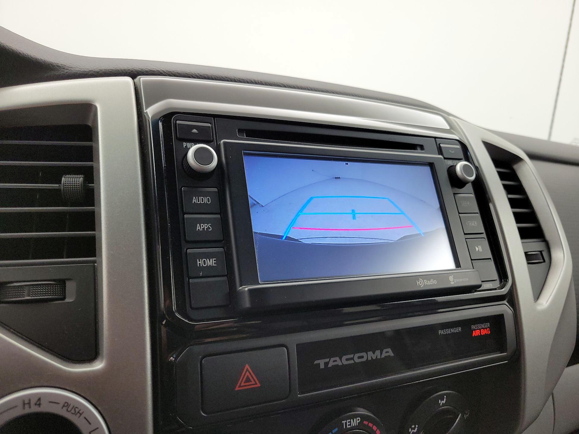 Thumbnail: 2015 Toyota Tacoma - 14