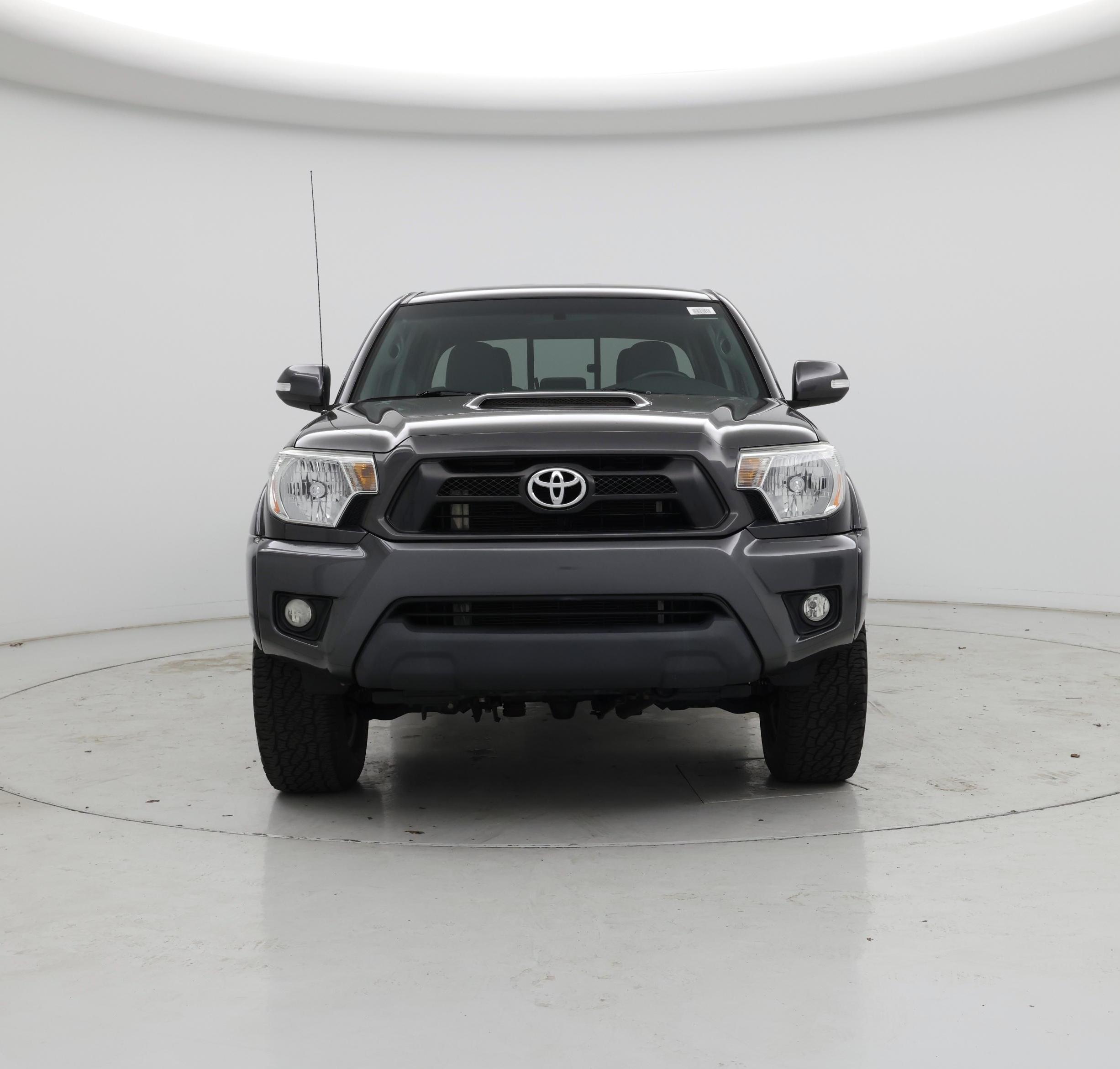 Thumbnail: 2015 Toyota Tacoma - 5