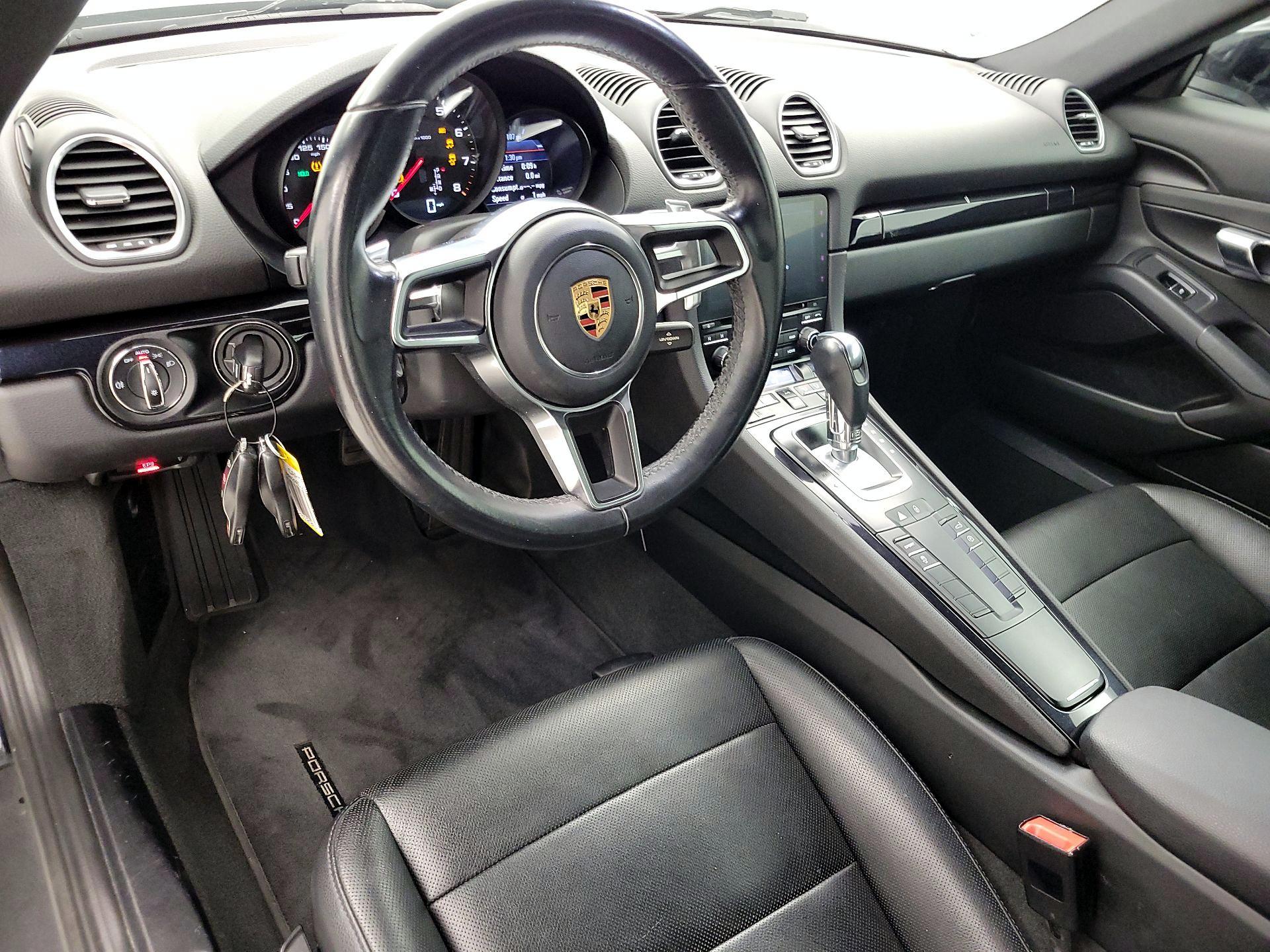 Thumbnail: 2018 Porsche 718 Cayman - 9