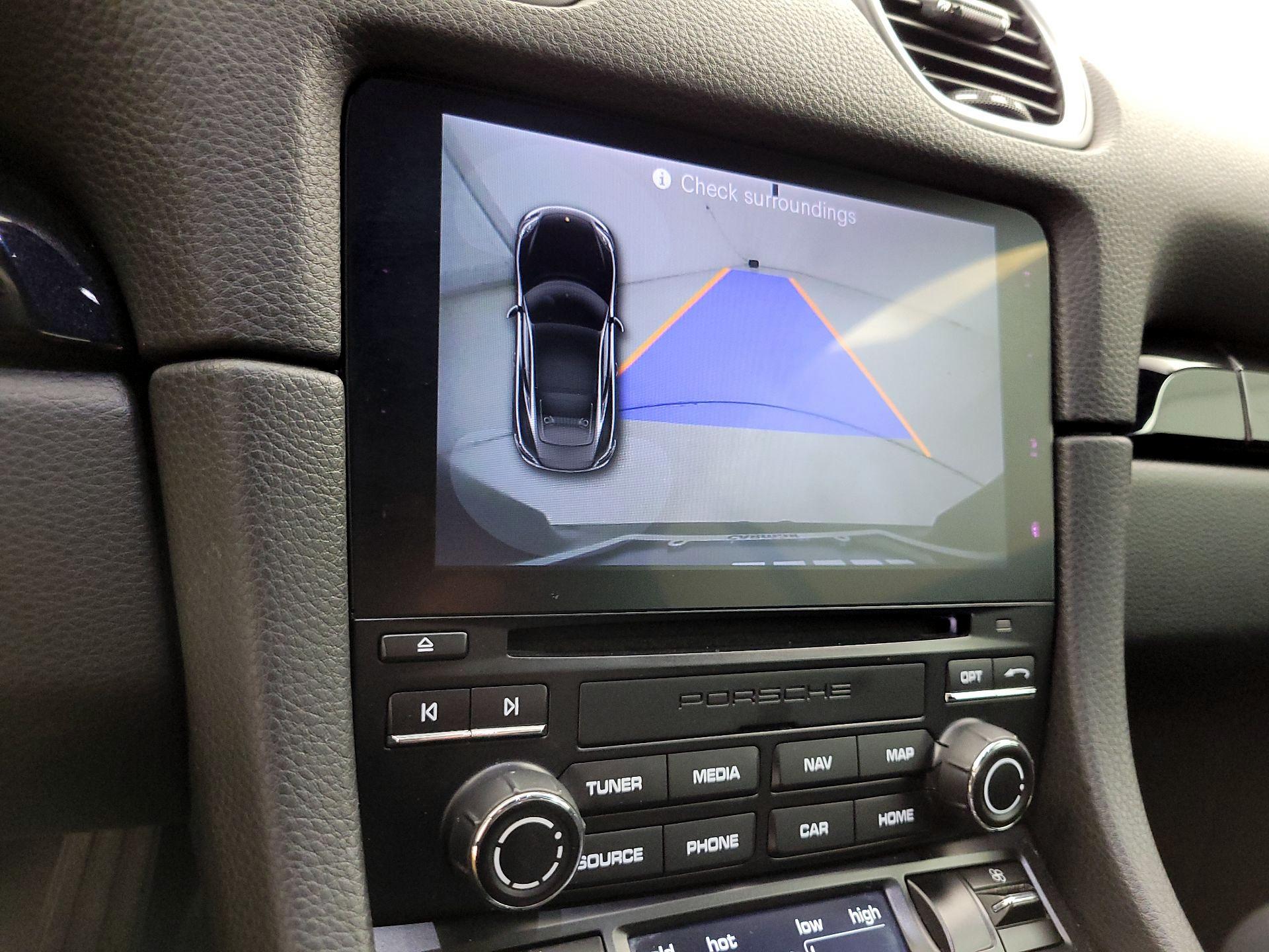 Thumbnail: 2018 Porsche 718 Cayman - 14