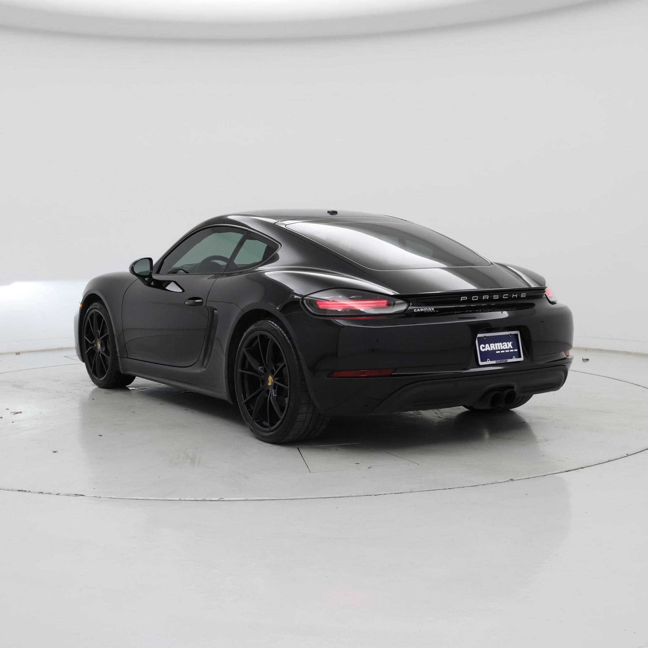 Thumbnail: 2018 Porsche 718 Cayman - 2