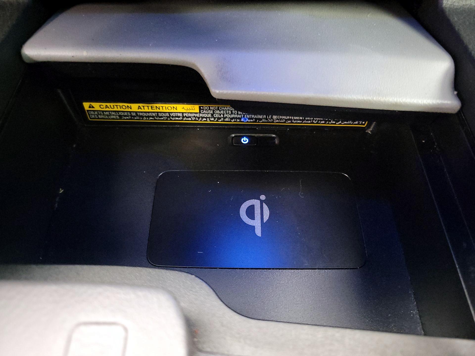 Thumbnail: 2019 Toyota Avalon - 19