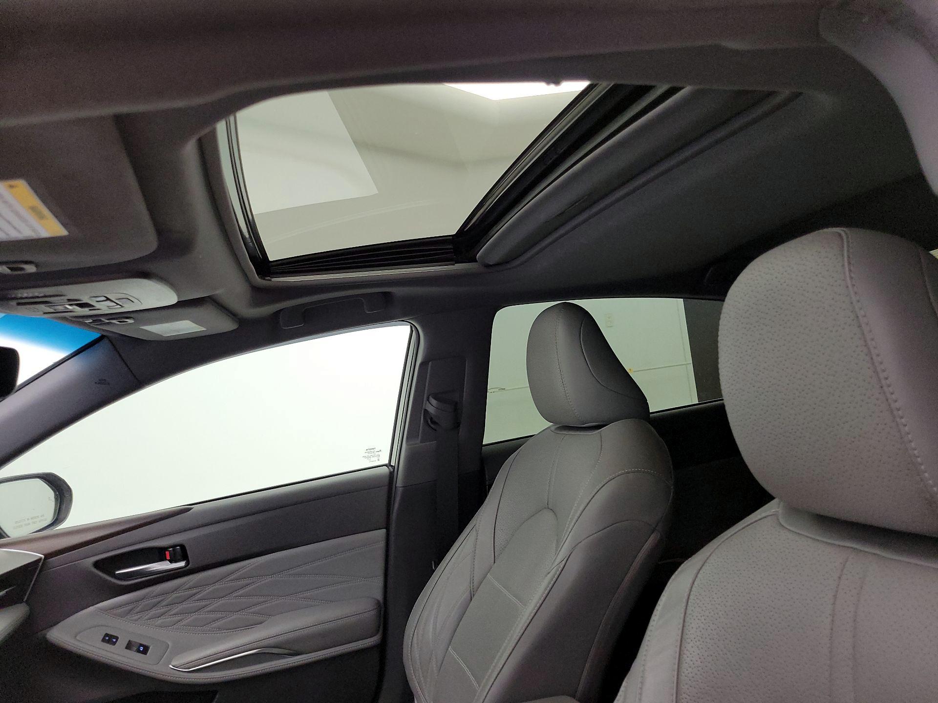 Thumbnail: 2019 Toyota Avalon - 20