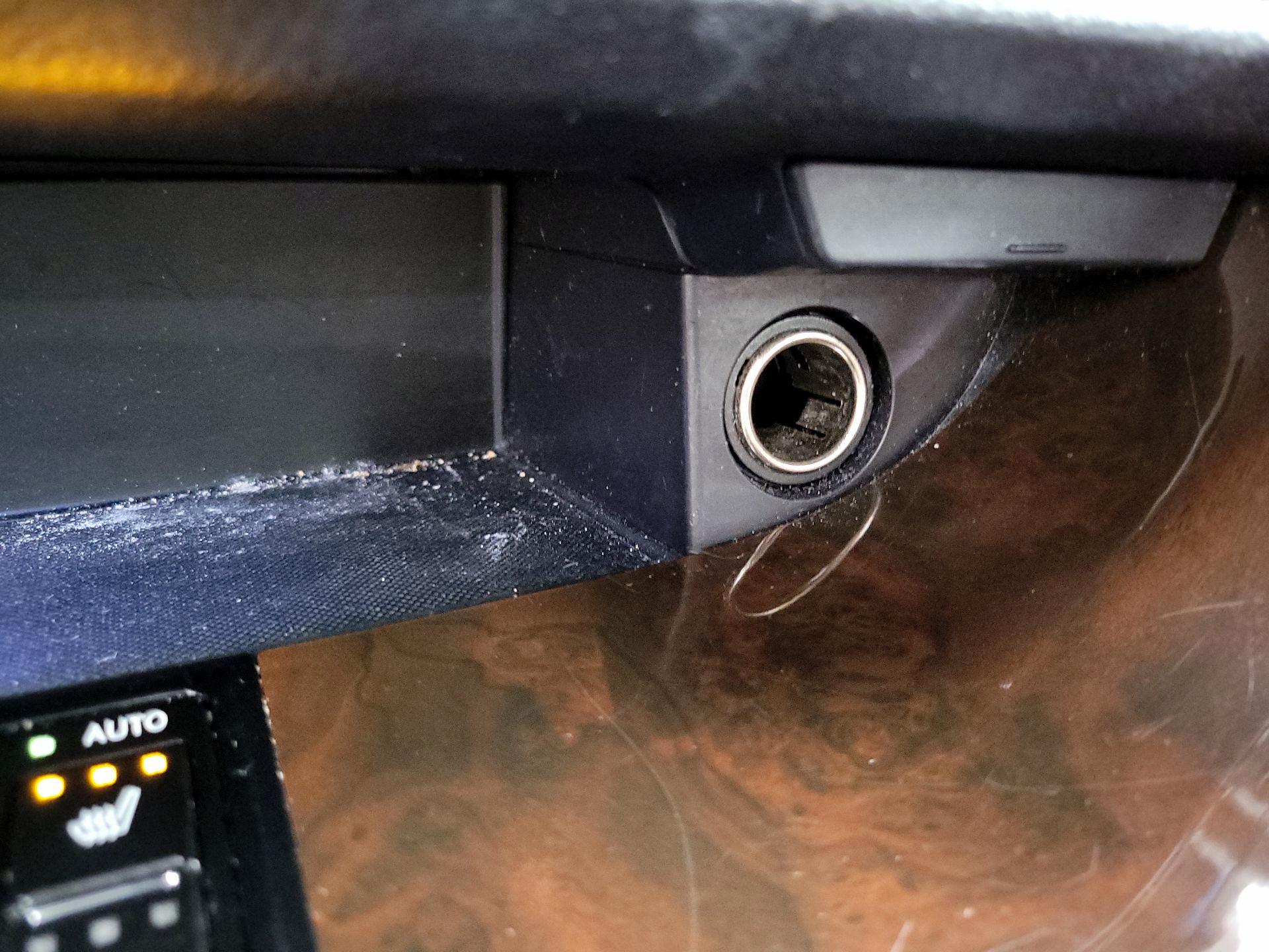 Thumbnail: 2019 Lexus RX - 19