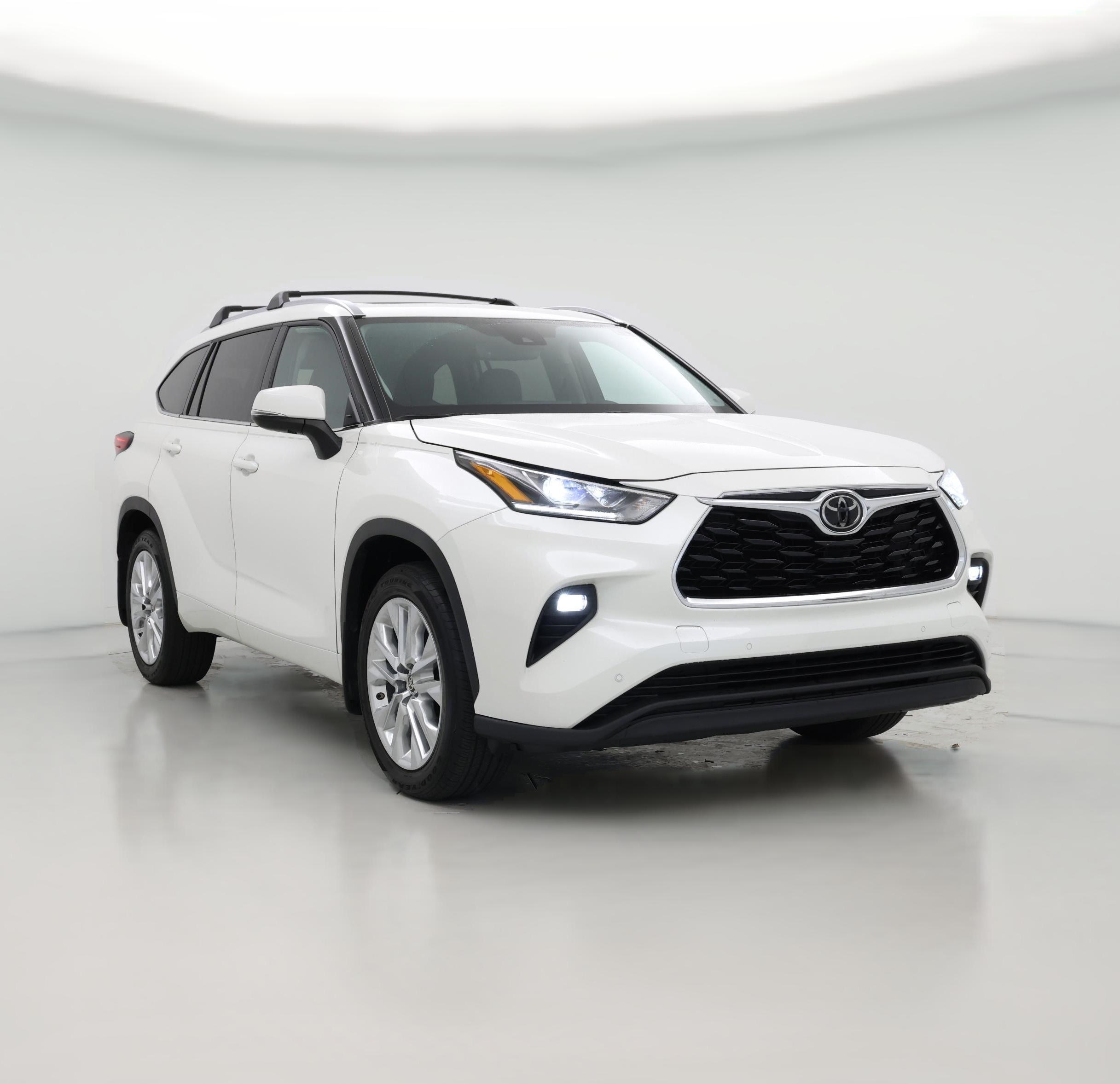 Thumbnail: 2021 Toyota Highlander - 1