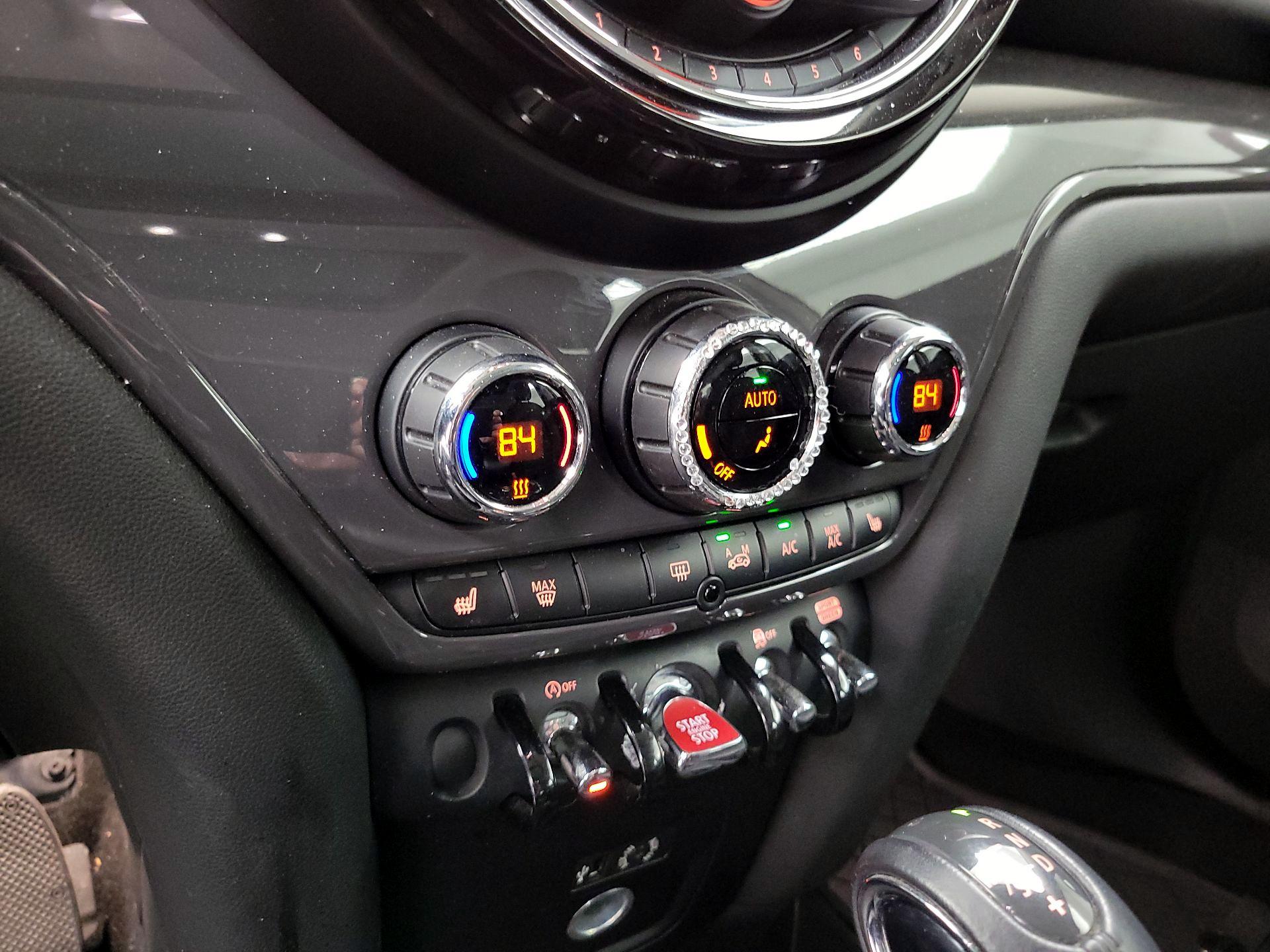 Thumbnail: 2018 MINI Cooper Countryman - 16