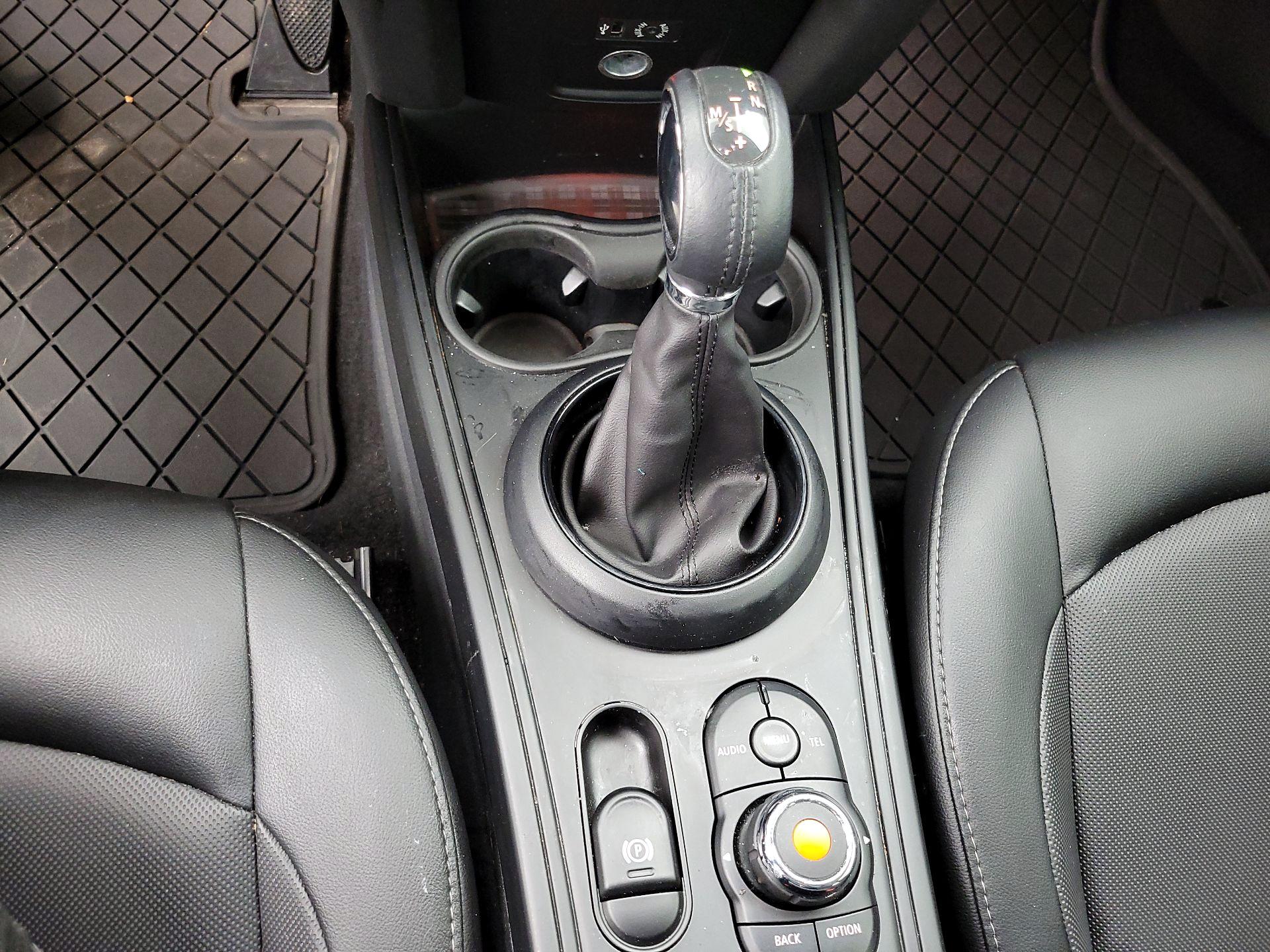 Thumbnail: 2018 MINI Cooper Countryman - 17