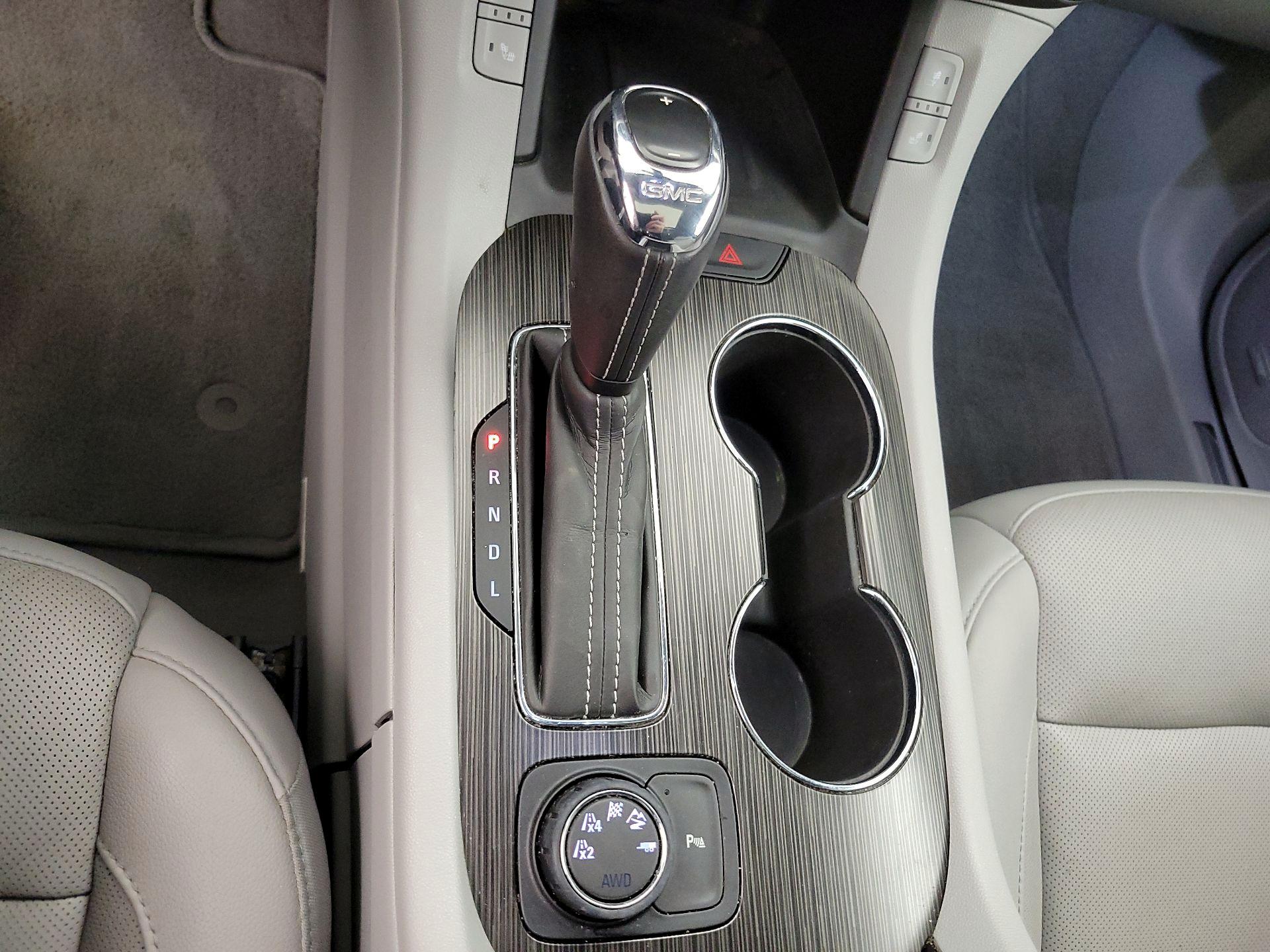 Thumbnail: 2018 GMC Acadia - 18