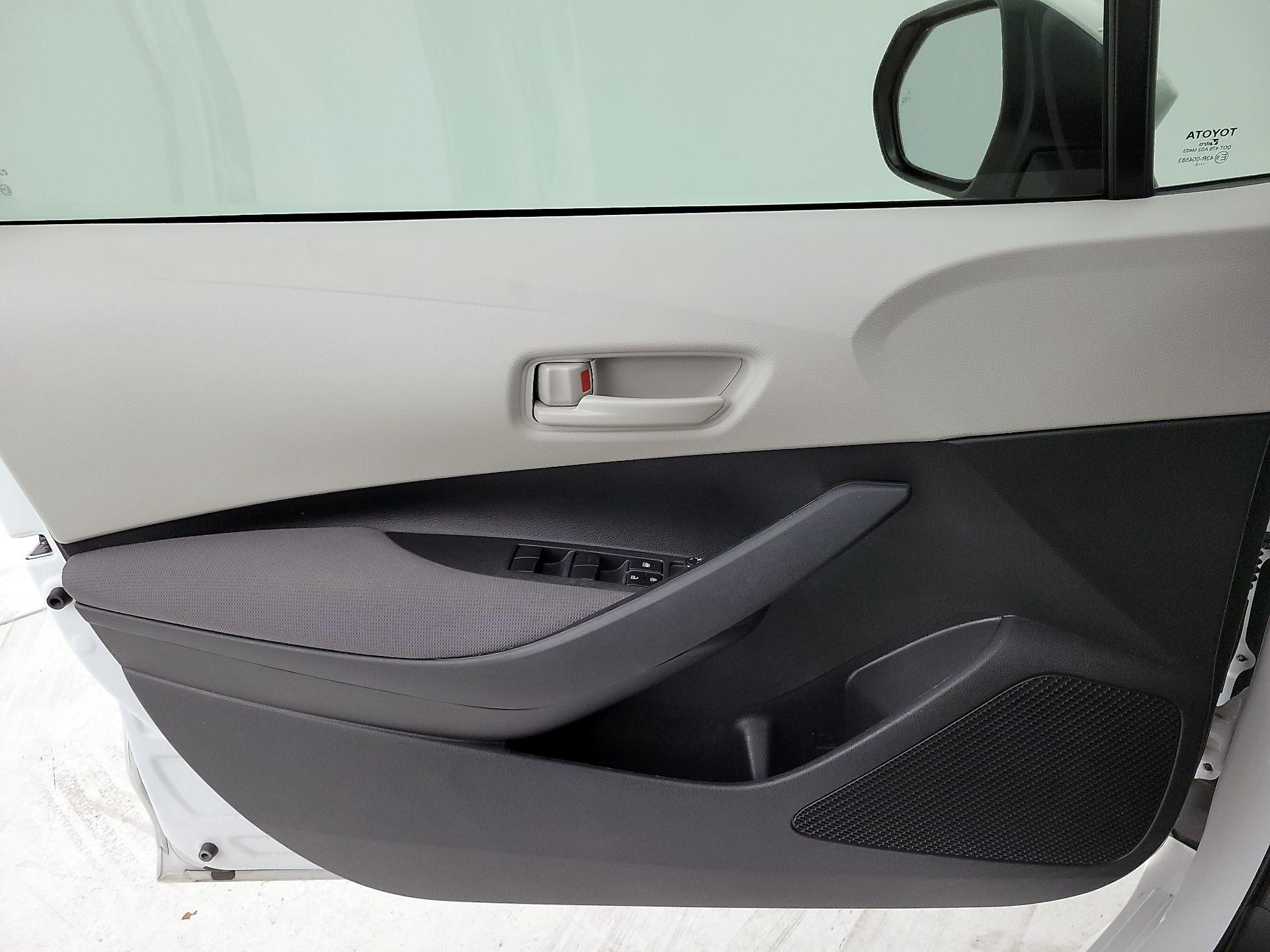 Thumbnail: 2023 Toyota Corolla - 12