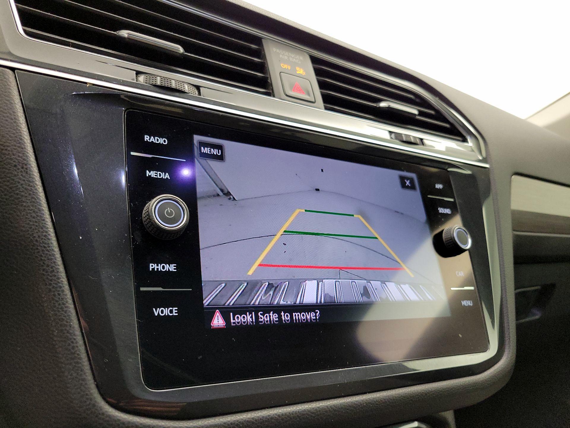 Thumbnail: 2019 Volkswagen Tiguan - 14