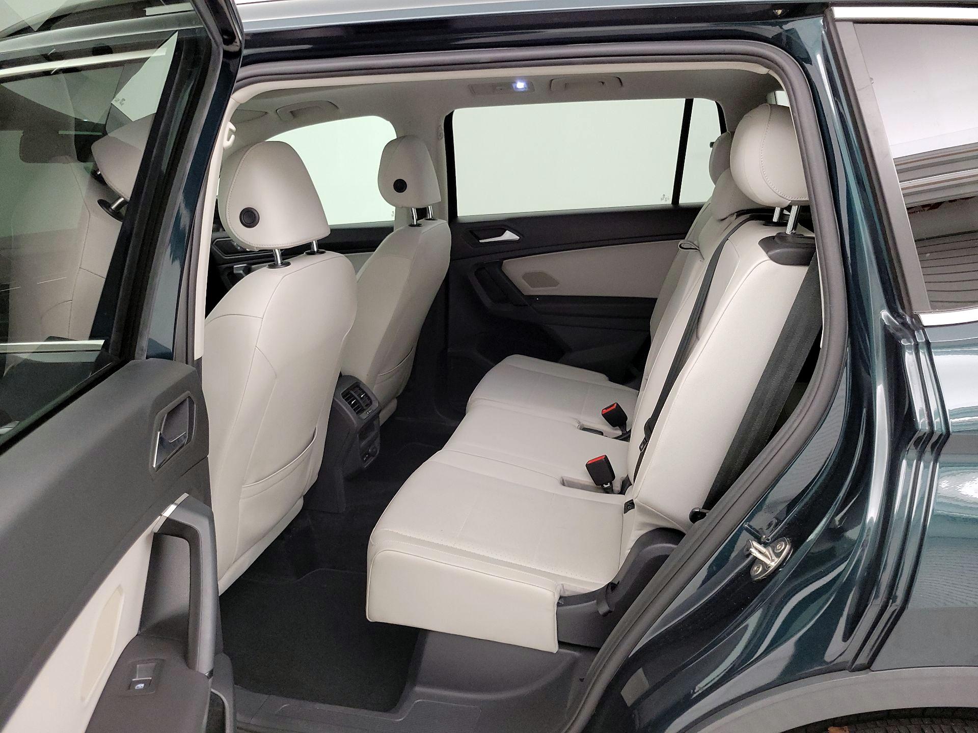 Thumbnail: 2019 Volkswagen Tiguan - 19