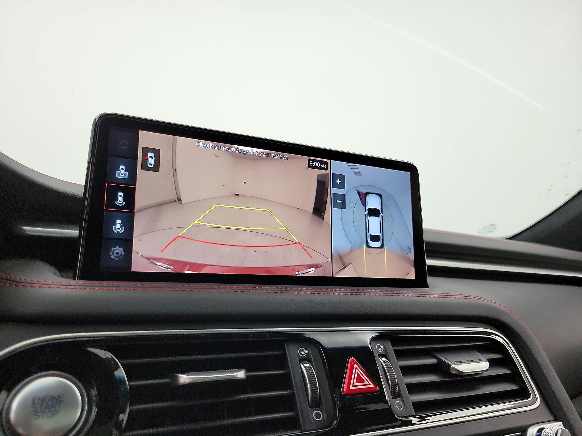 Thumbnail: 2022 Genesis G70 - 15