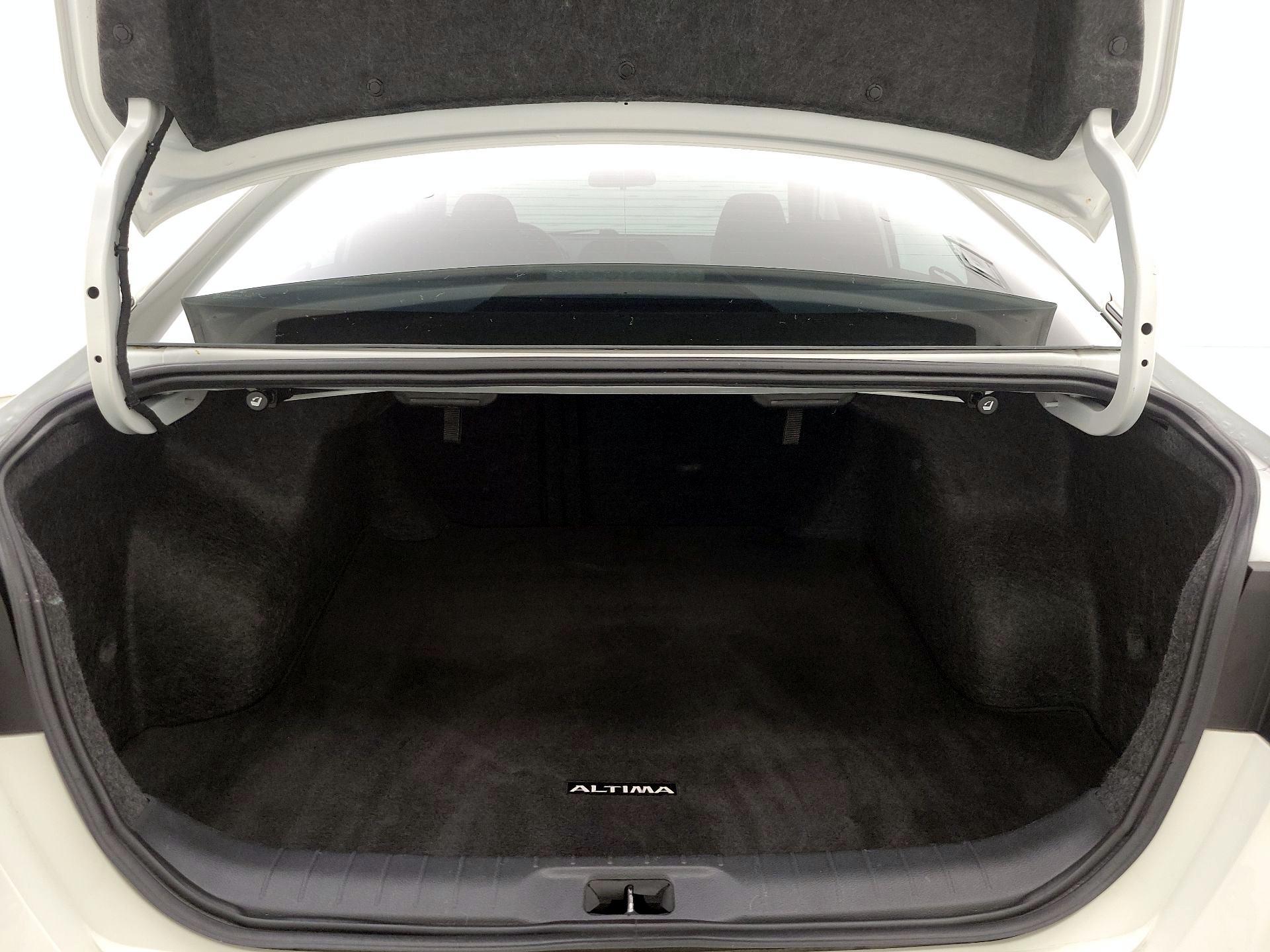 Thumbnail: 2023 Nissan Altima - 20