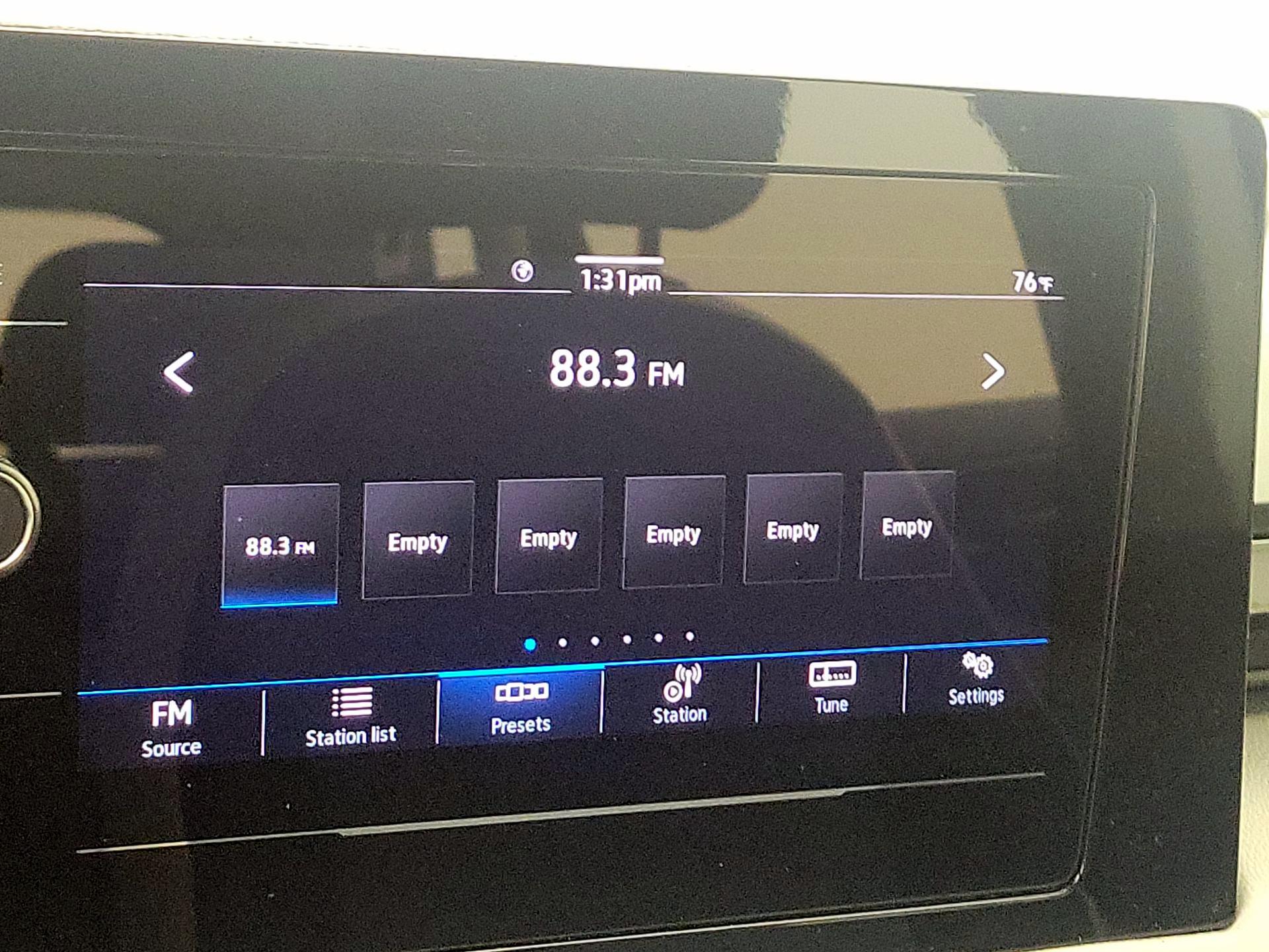 Thumbnail: 2025 Volkswagen Taos - 15