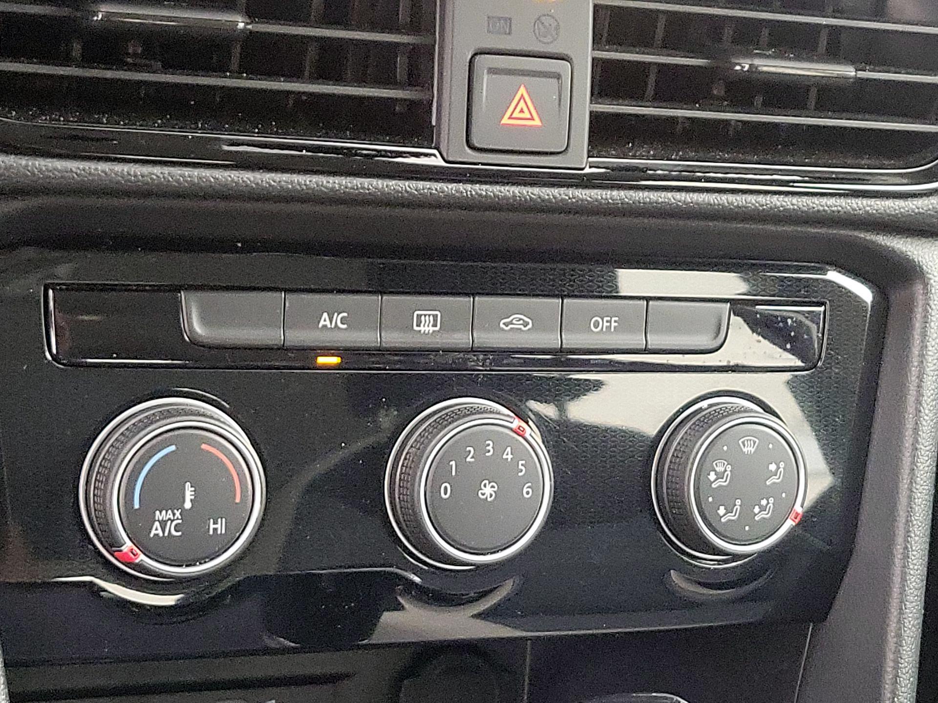 Thumbnail: 2025 Volkswagen Taos - 16