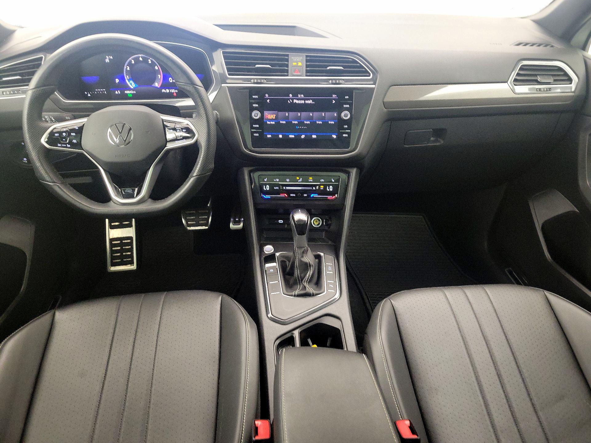 Thumbnail: 2023 Volkswagen Tiguan - 9