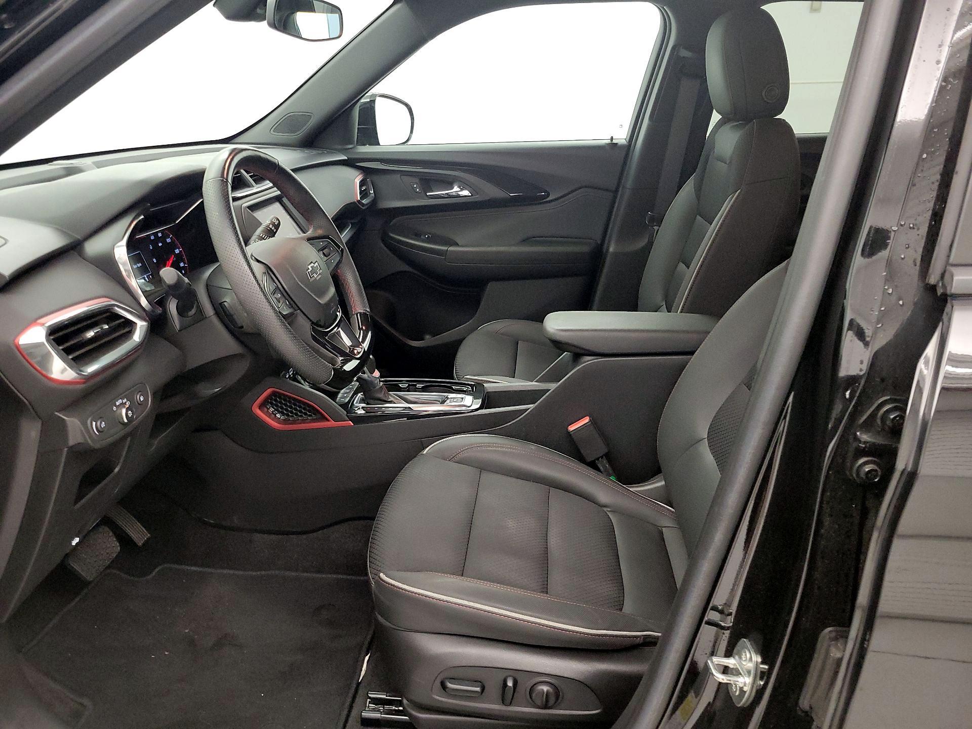 Thumbnail: 2023 Chevrolet TrailBlazer - 11