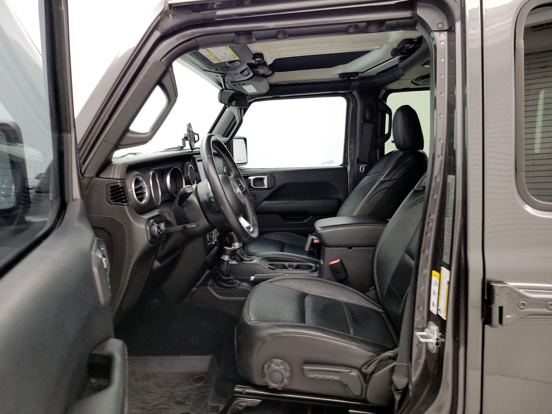 Thumbnail: 2018 Jeep Wrangler - 11