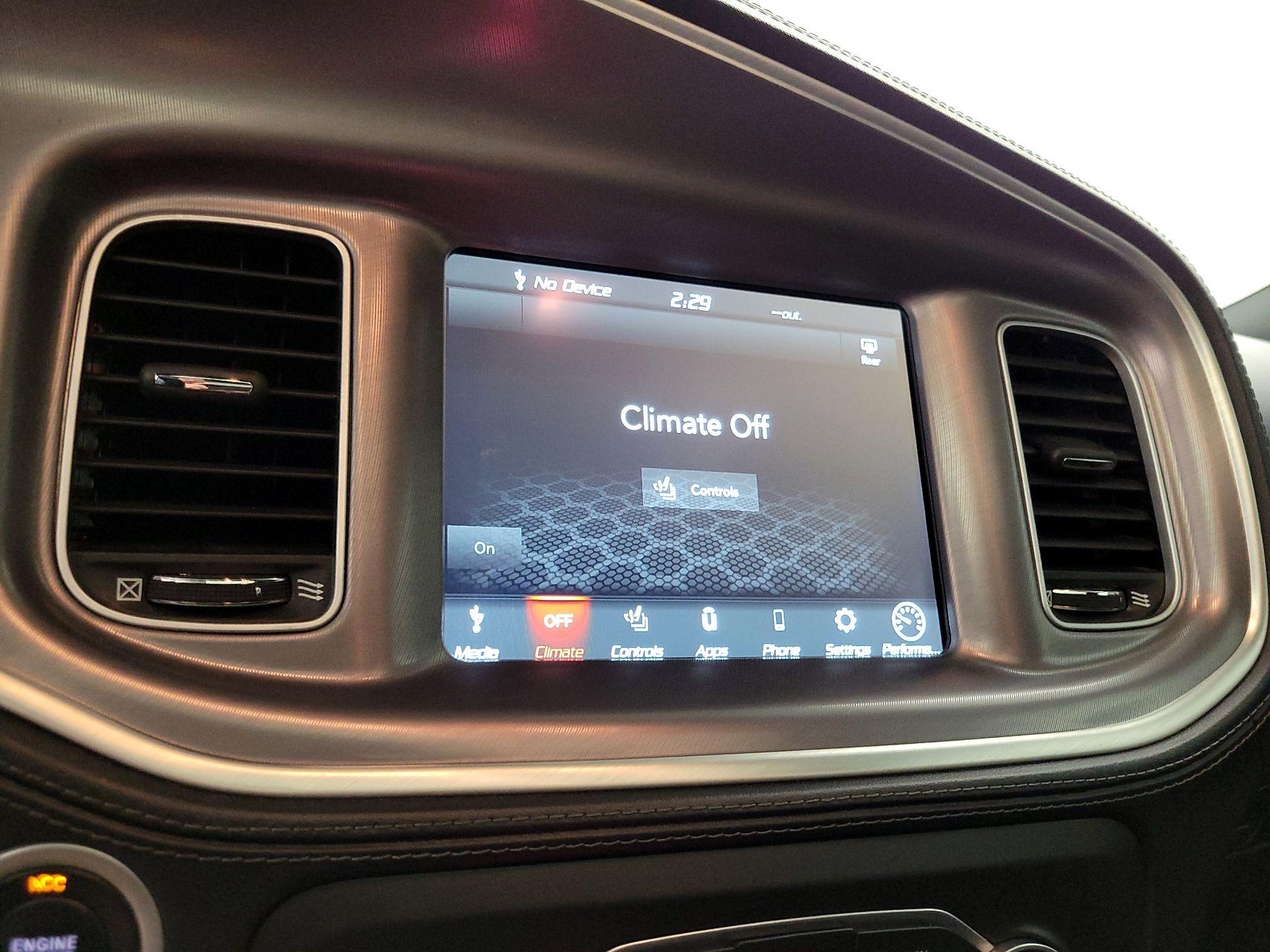 Thumbnail: 2022 Dodge Charger - 16