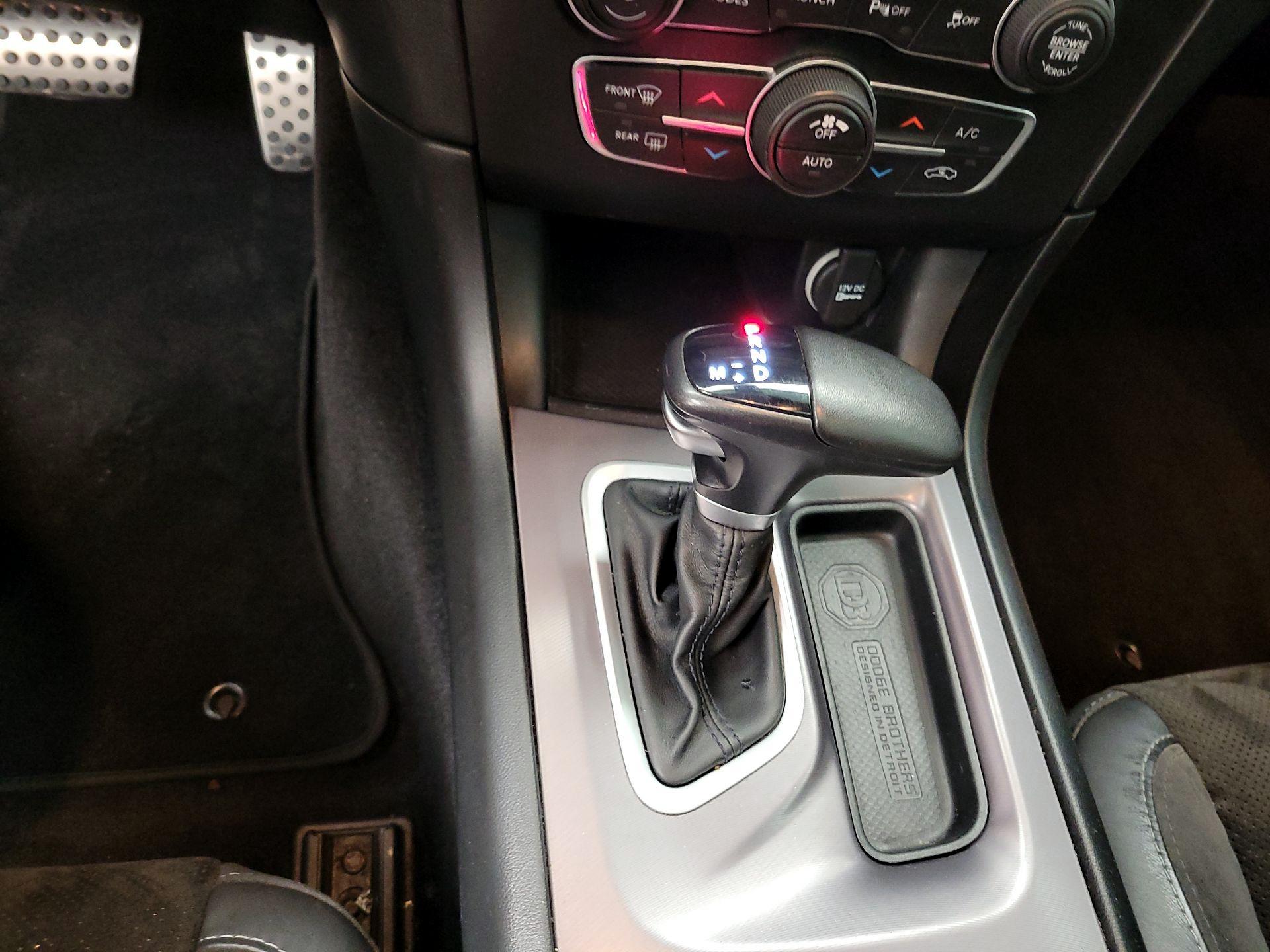 Thumbnail: 2022 Dodge Charger - 18