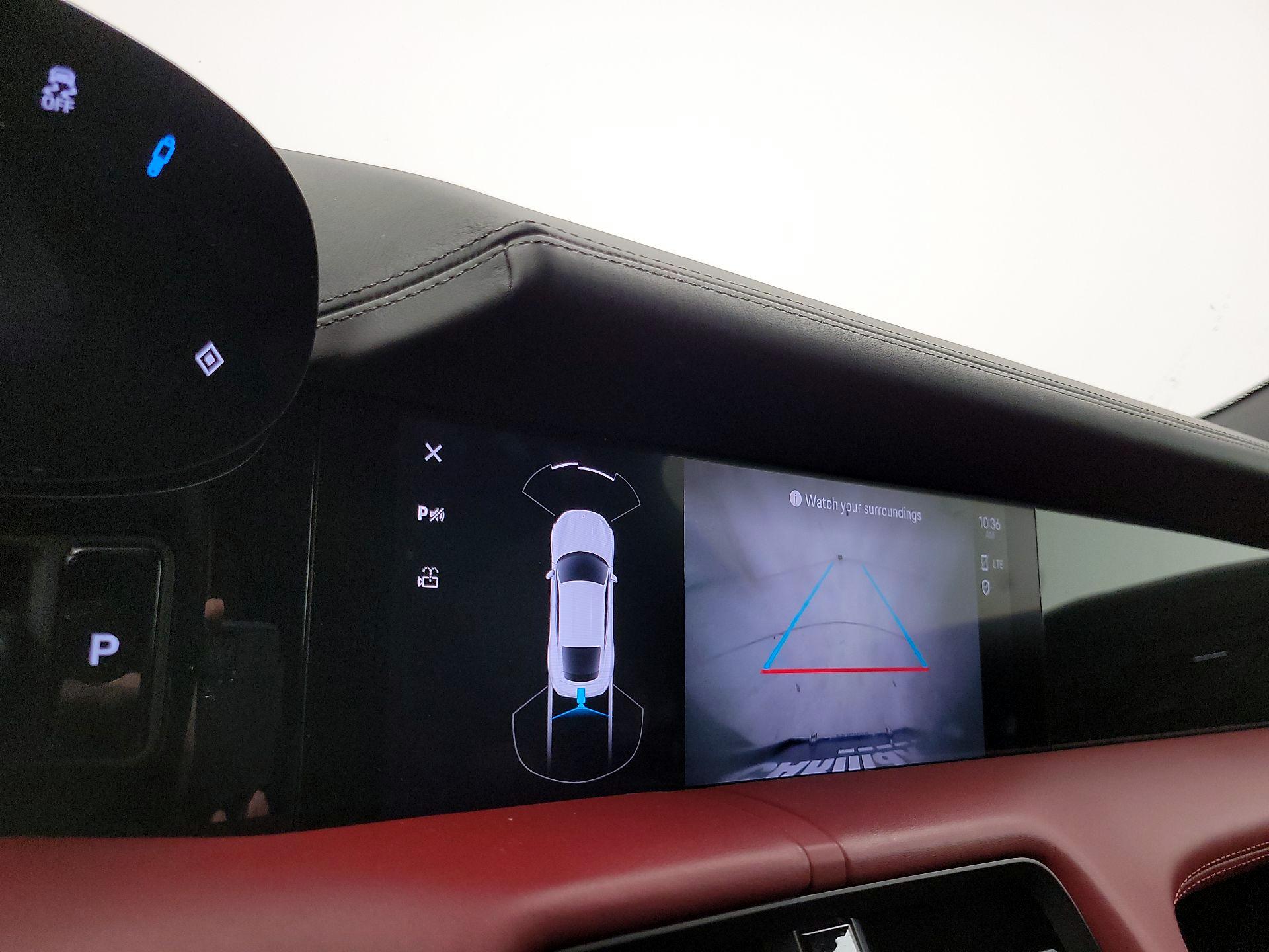 Thumbnail: 2023 Porsche Taycan - 15