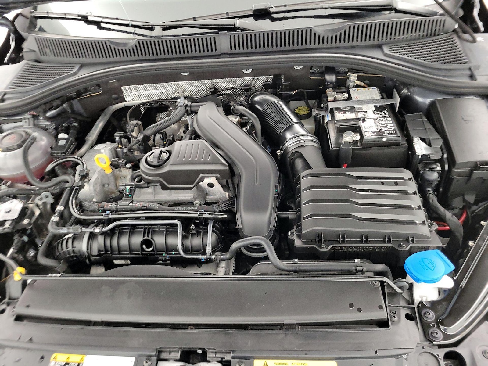 2025 Volkswagen Jetta Sport - Photo 22