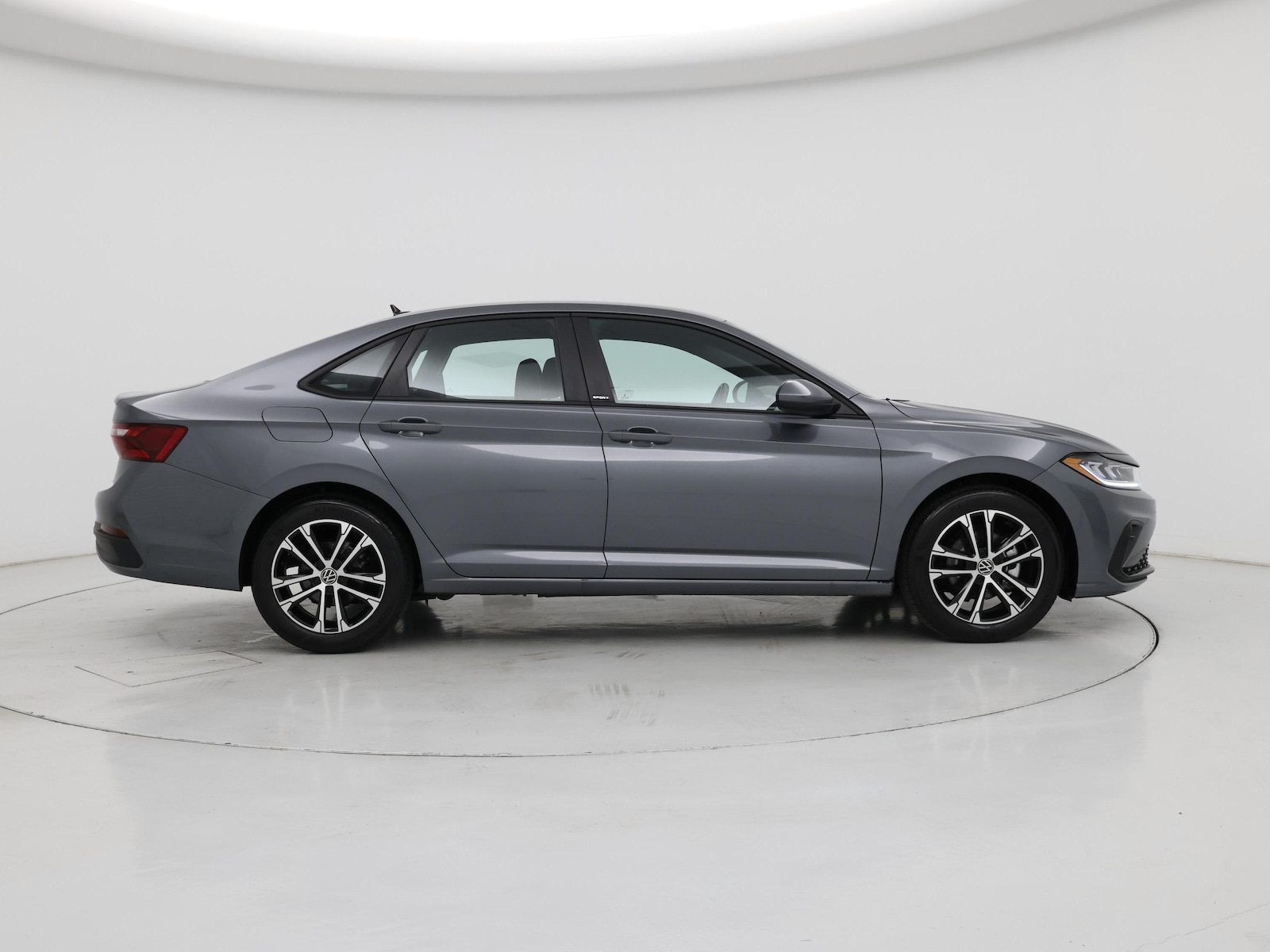 2025 Volkswagen Jetta Sport - Photo 8
