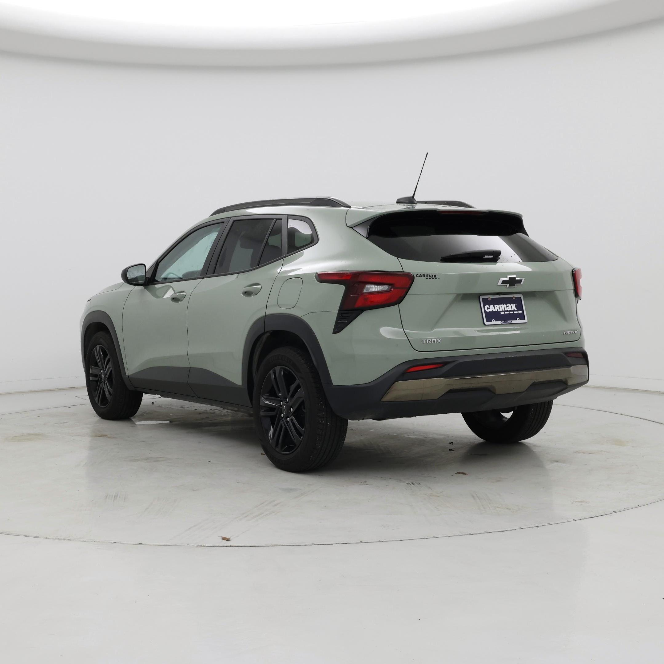 Thumbnail: 2024 Chevrolet Trax - 2