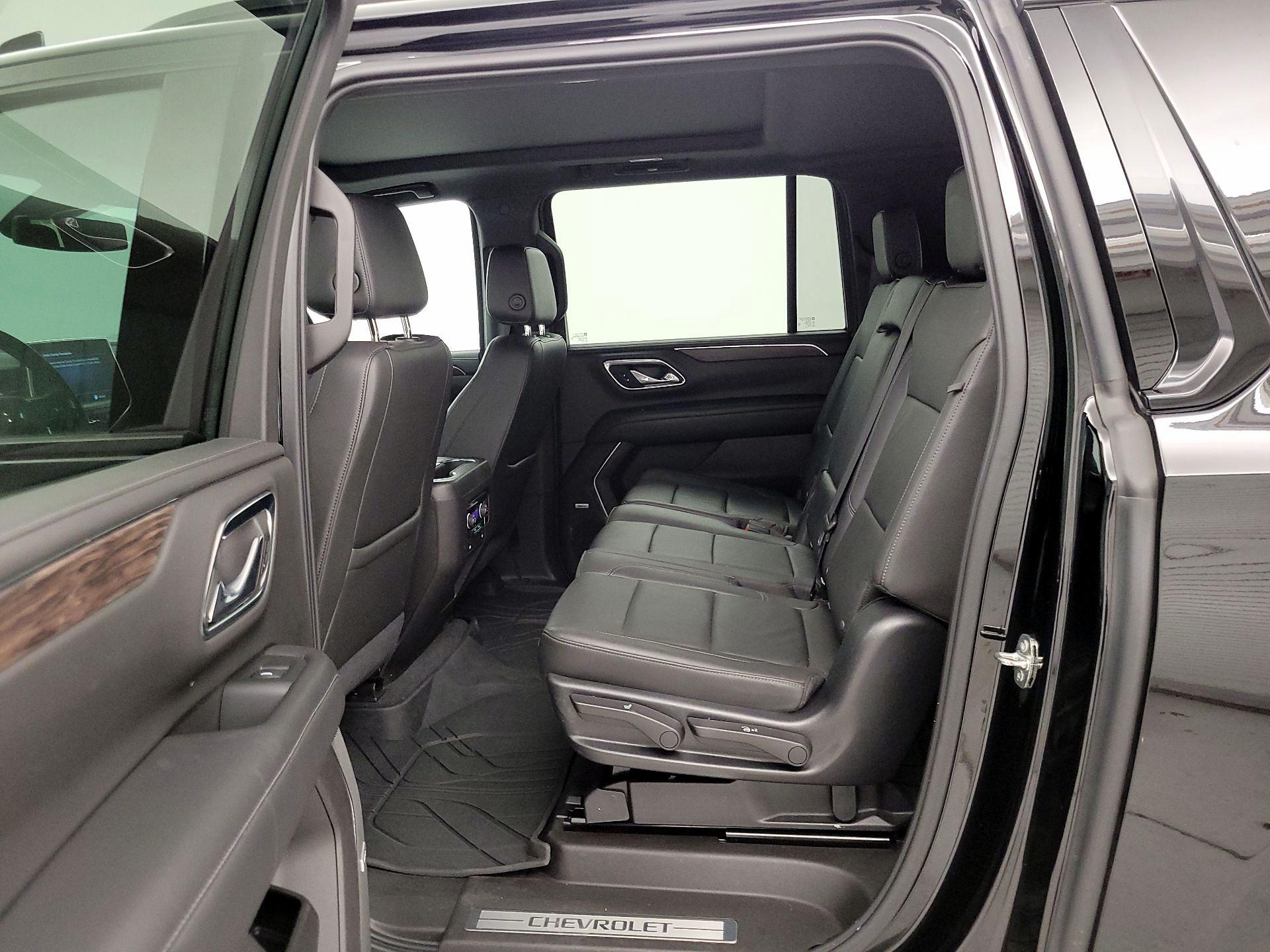 Thumbnail: 2021 Chevrolet Suburban - 10