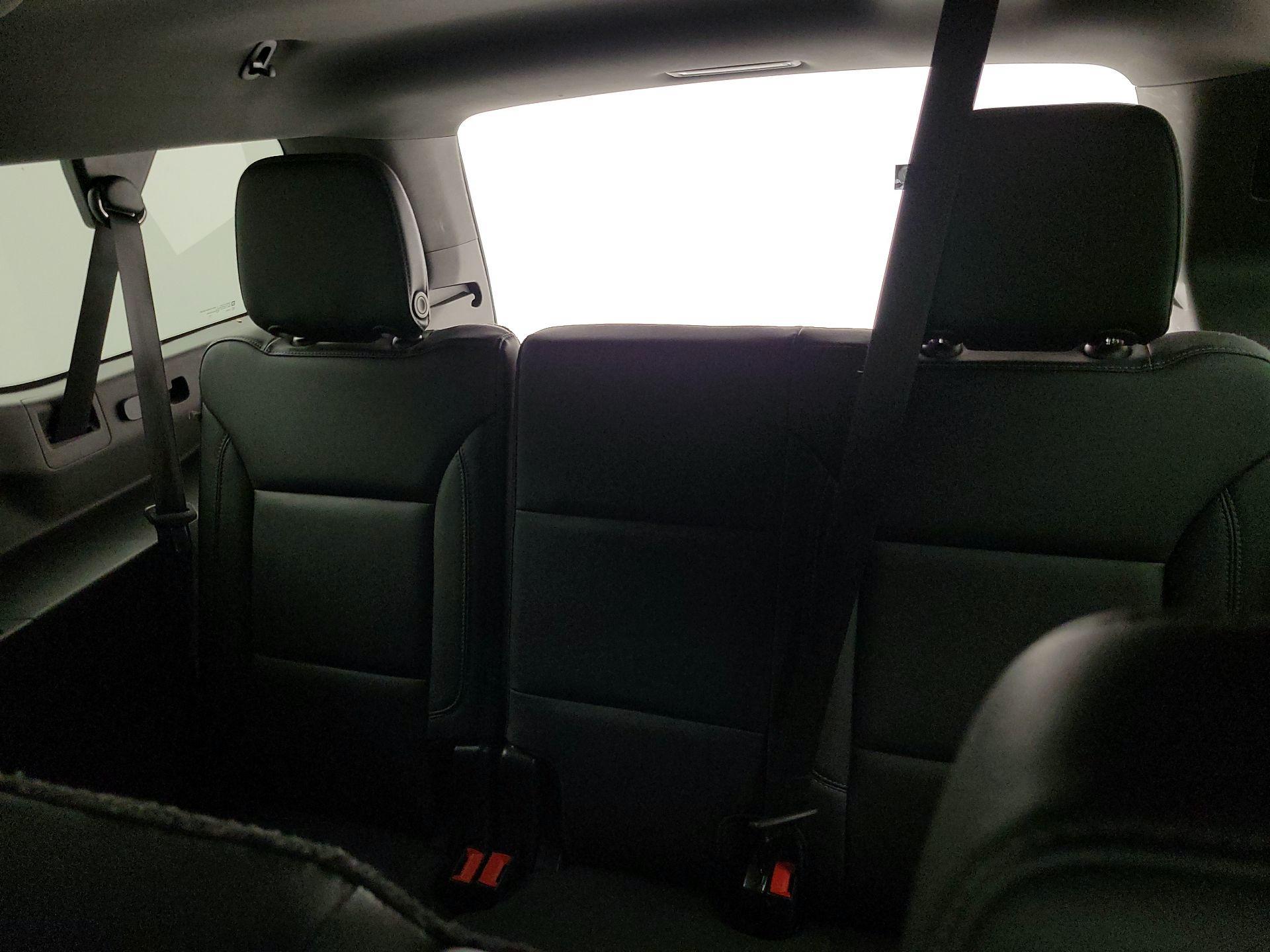 Thumbnail: 2021 Chevrolet Suburban - 20