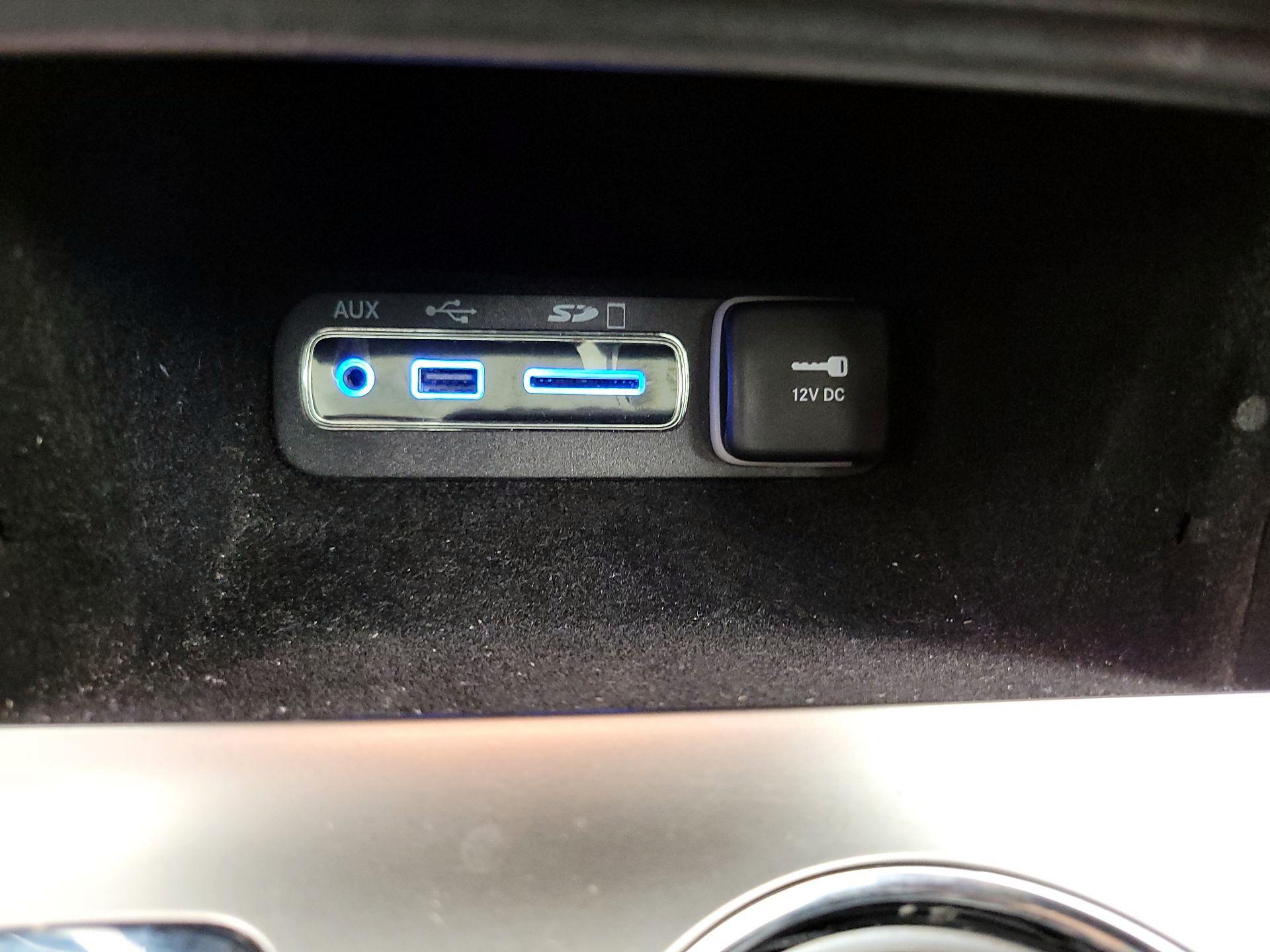 Thumbnail: 2017 Jeep Grand Cherokee - 19