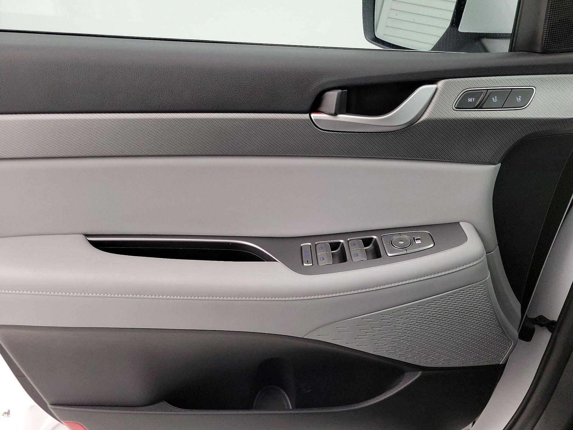 Thumbnail: 2025 Hyundai Palisade - 12