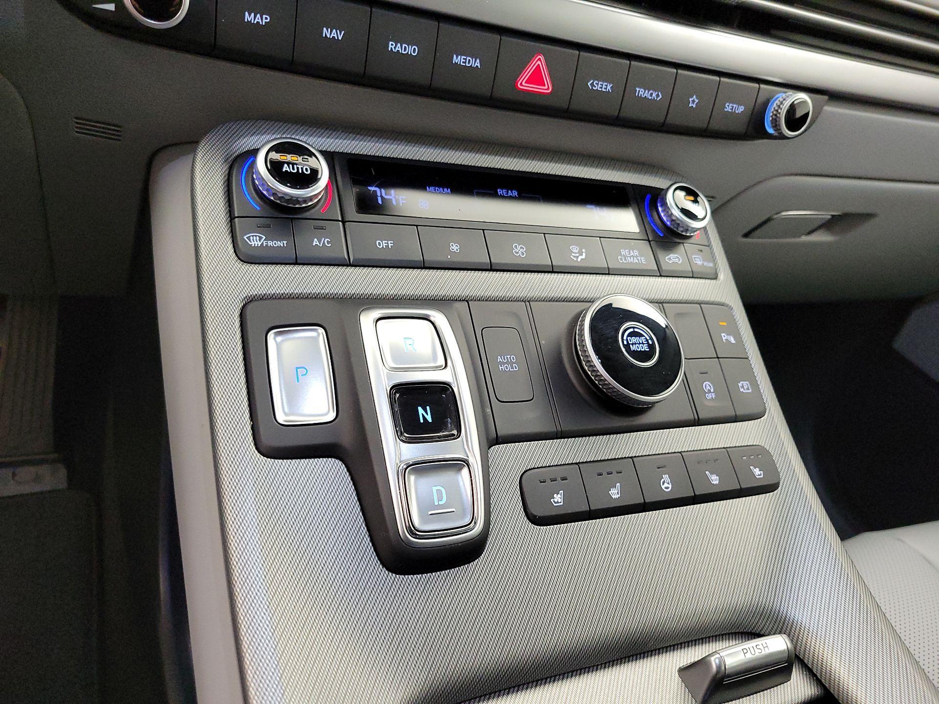 Thumbnail: 2025 Hyundai Palisade - 18