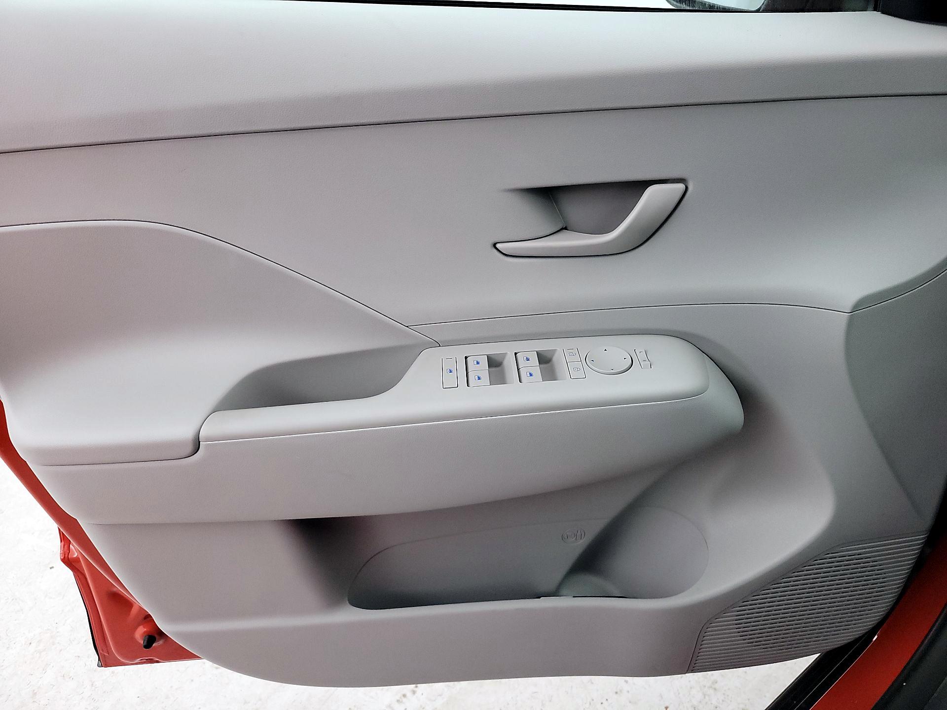 Thumbnail: 2025 Hyundai Kona - 12